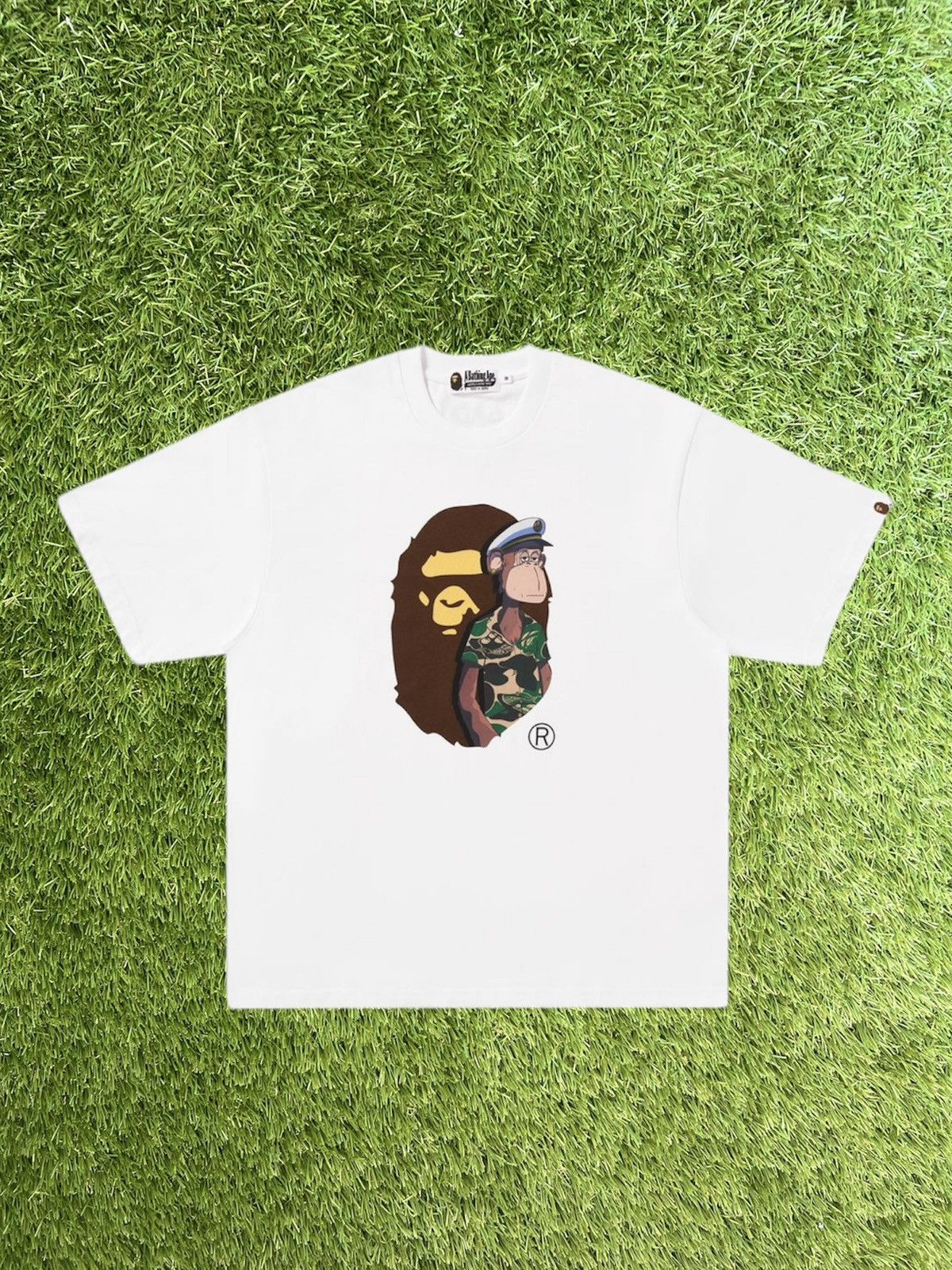 Bape A BATHING APE x Bored Yacht Club Tee #2 White Size Medium Size US M / EU 48-50 / 2 - 1 Thumbnail