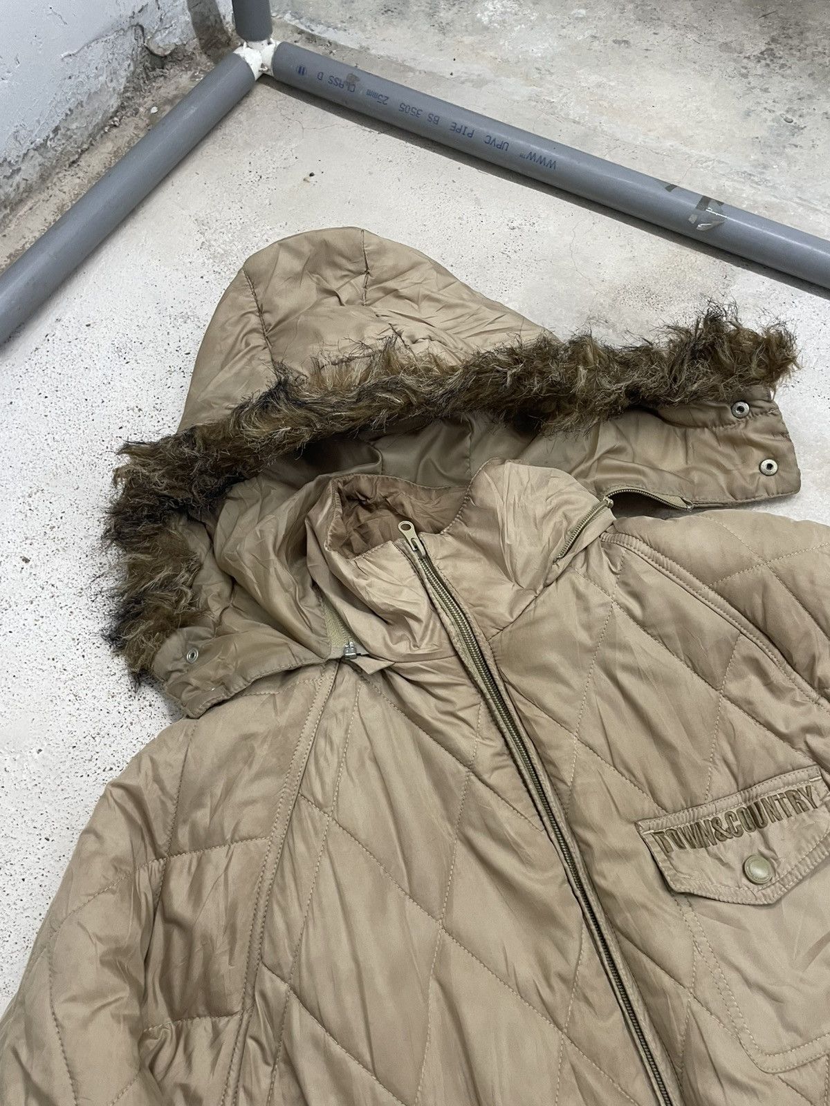 Japanese Brand Town & Country Fur Capes Winter LGB Style Size US L / EU 52-54 / 3 - 7 Thumbnail