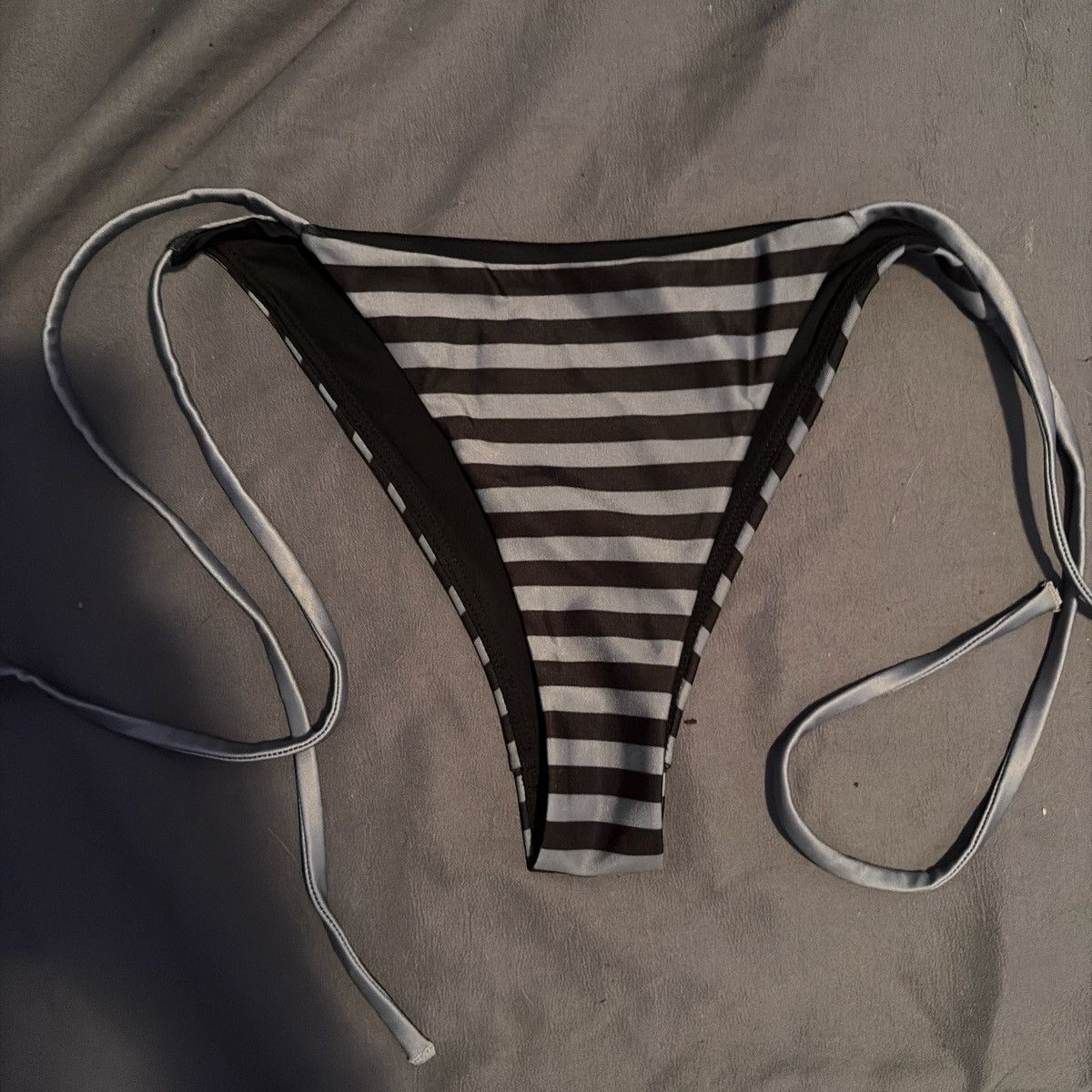 Other Hardcore bikini- bottoms xxs bikini bottoms from heavensent Size 24" / US 00 / IT 34 - 3 Thumbnail