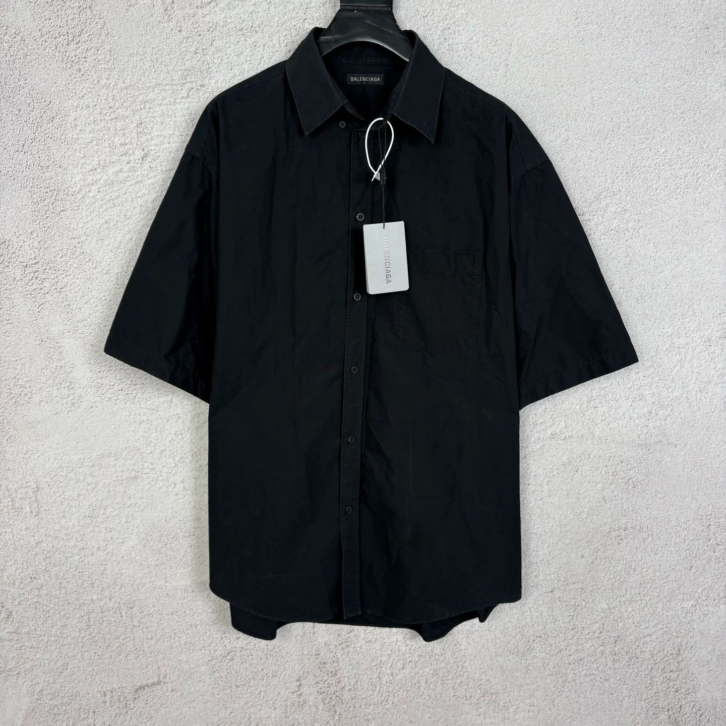 Balenciaga Balenciaga Bitcoin Logo Short Sleeve Shirt 37 Size US S / EU 44-46 / 1 - 1 Thumbnail