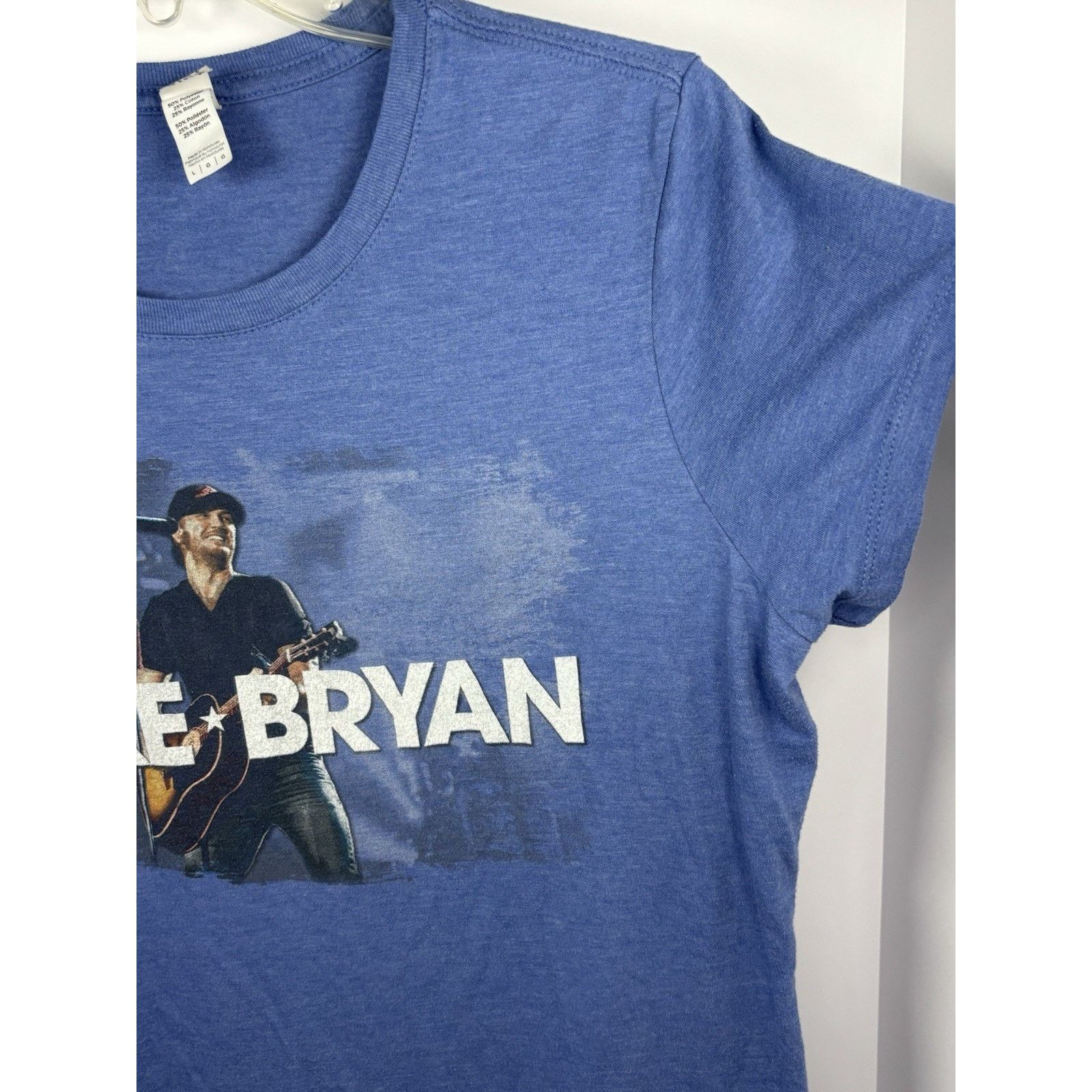 The Unbranded Brand Luke Bryan 2019 Tour Tee Women’s Large Blue Graphic Concert Size L / US 10 / IT 46 - 5 Thumbnail