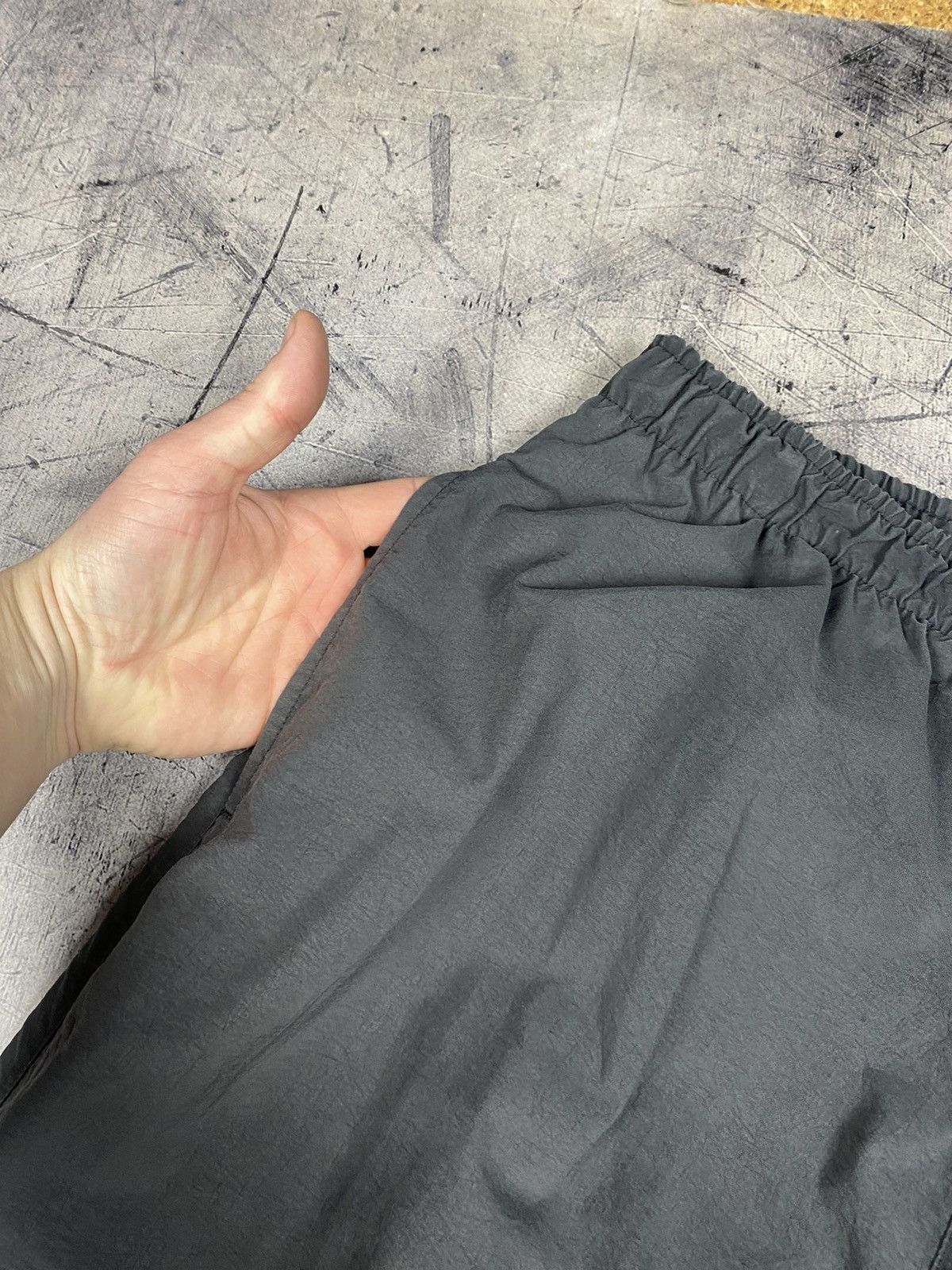 Nike Vintage Nike Drill Pants Size L Size US 34 / EU 50 - 5 Thumbnail