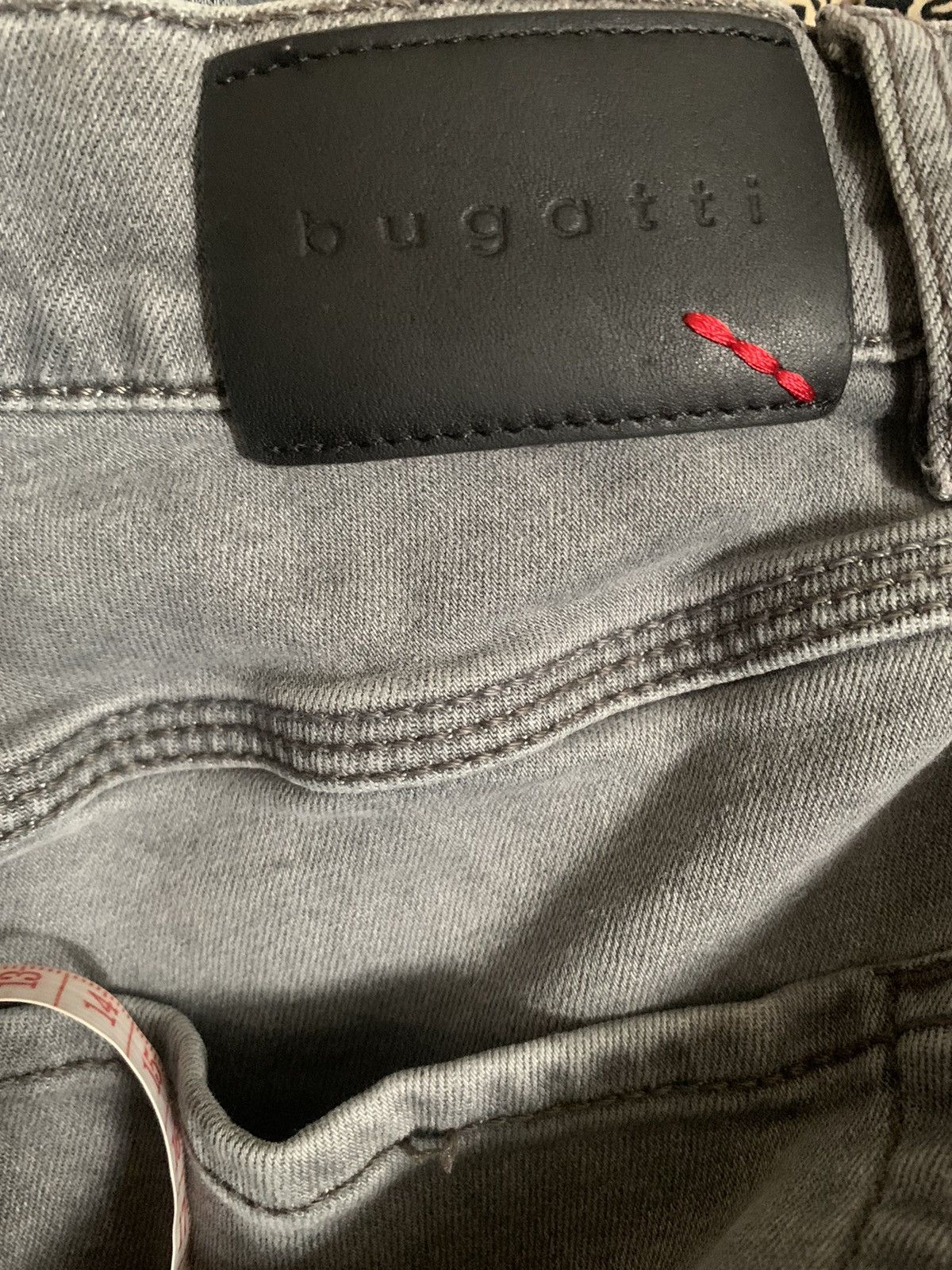 Bugatti × Designer Bugatti 'Flex City' Grey Men's Jeans Distressed Light Grey Denim Designer Classic Style Size US 30 / EU 46 - 11 Thumbnail