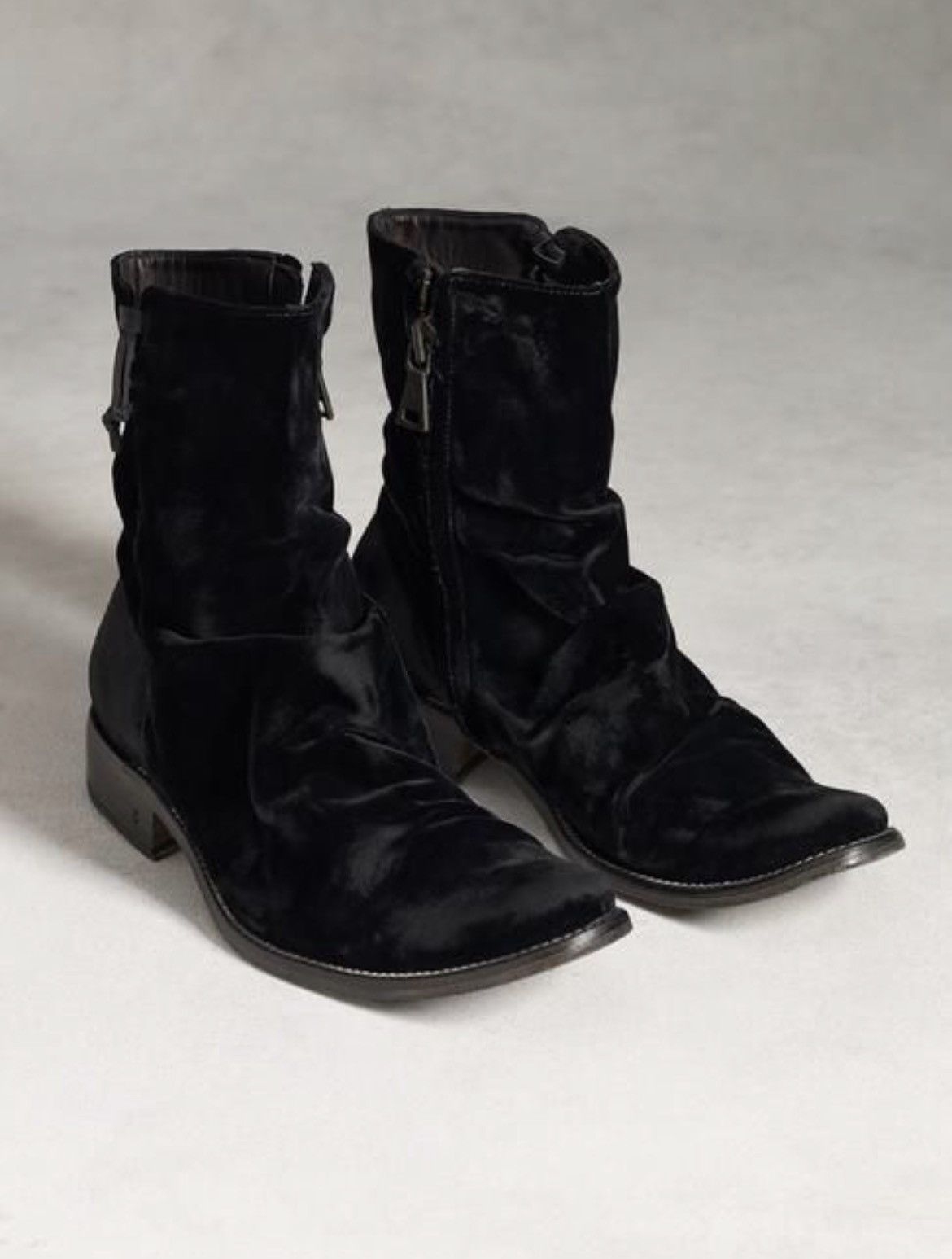 John Varvatos Richards Sharpei Distressed Velvet Leather Boot 8 Size US 8 / EU 41 - 1 Thumbnail