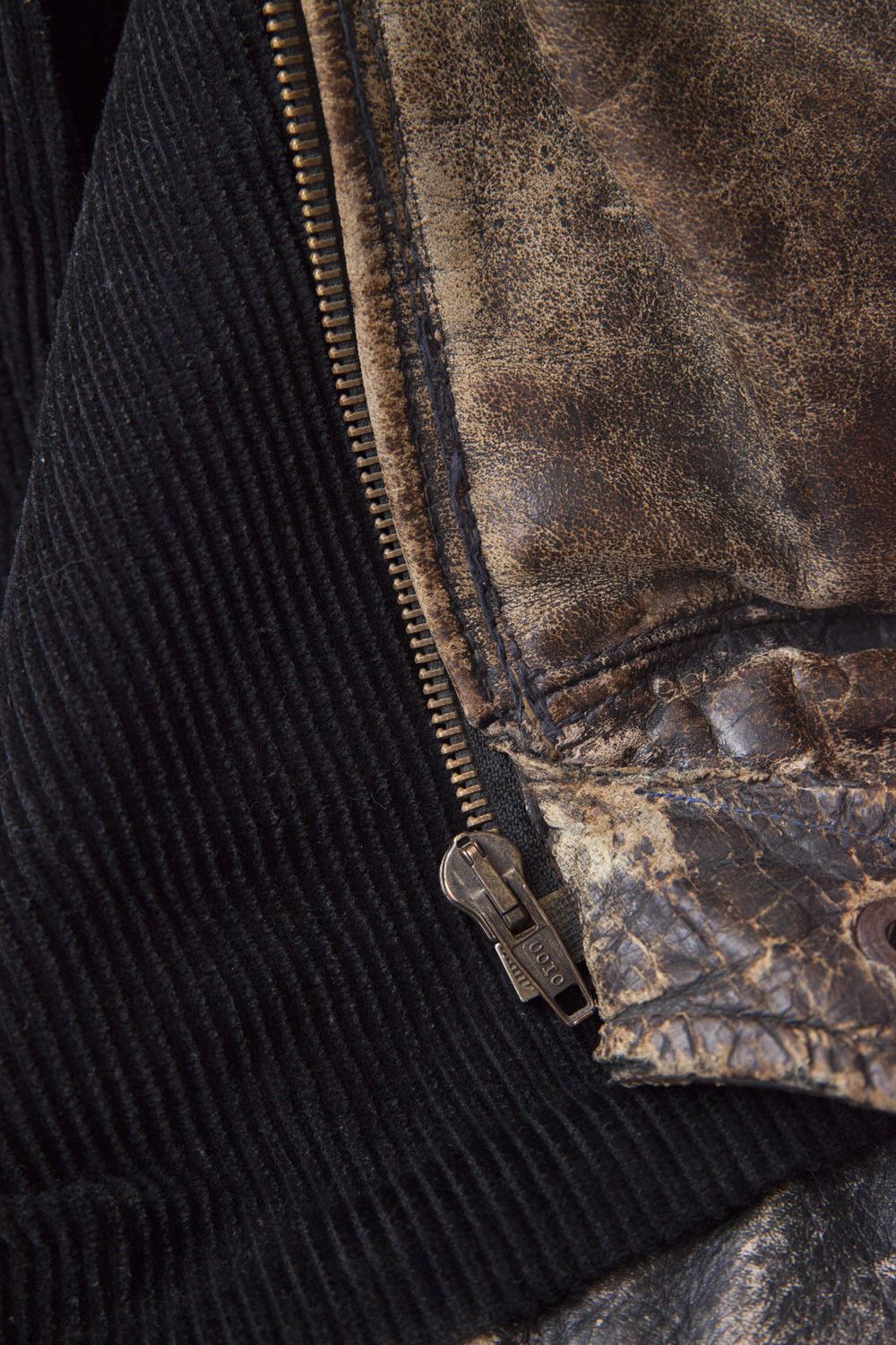 Vintage Vintage 1940's leather biker jacket Size US M / EU 48-50 / 2 - 9 Thumbnail