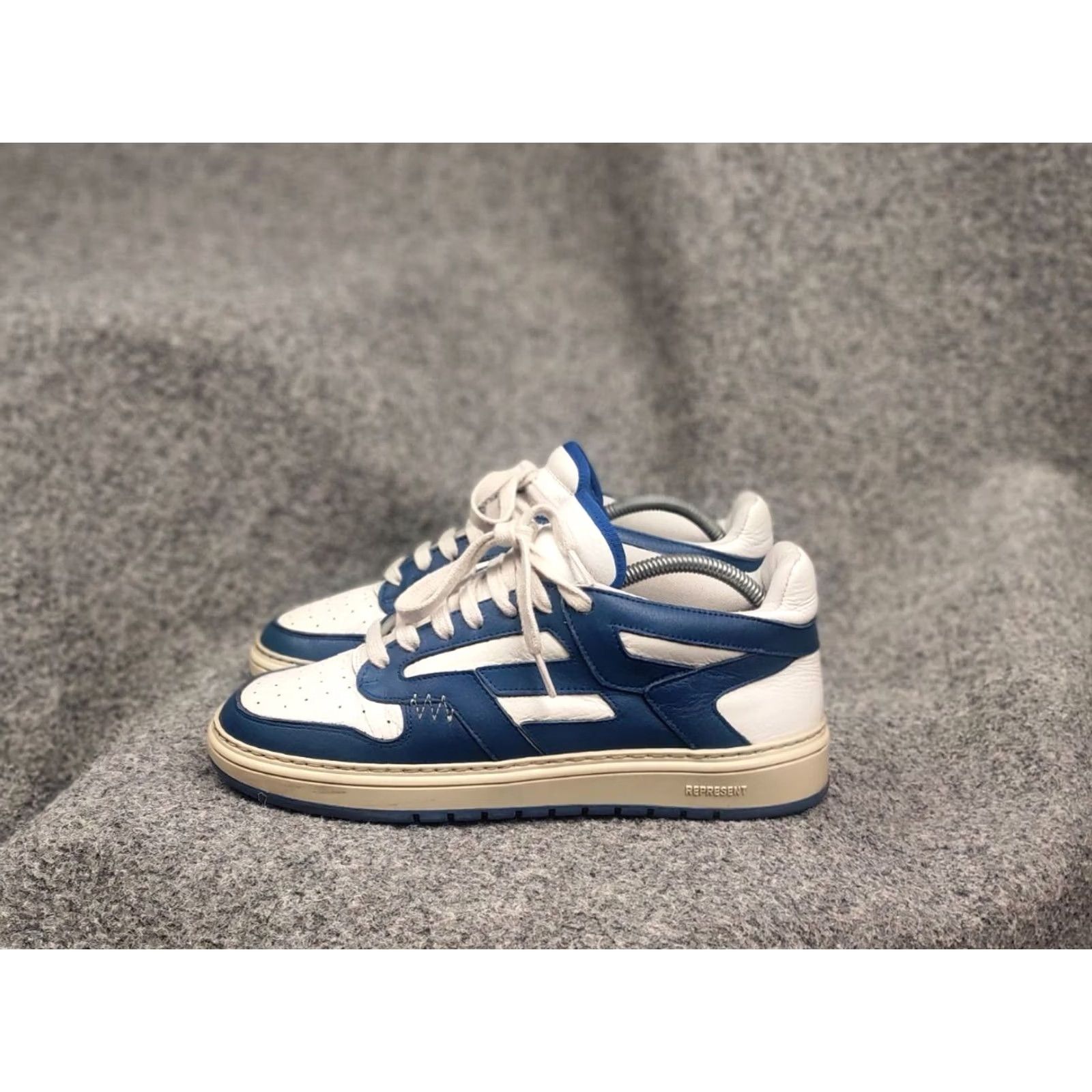 Vintage Represent Reptor Low top White Blue Logo Leather Sneakers Mens Shoes Size US M / EU 48-50 / 2 - 5 Thumbnail