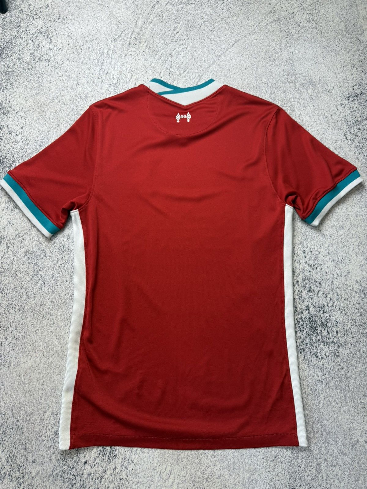 Nike Vintage Liverpool Soccer Jersey Sportwear Nike tee Size US S / EU 44-46 / 1 - 18 Thumbnail