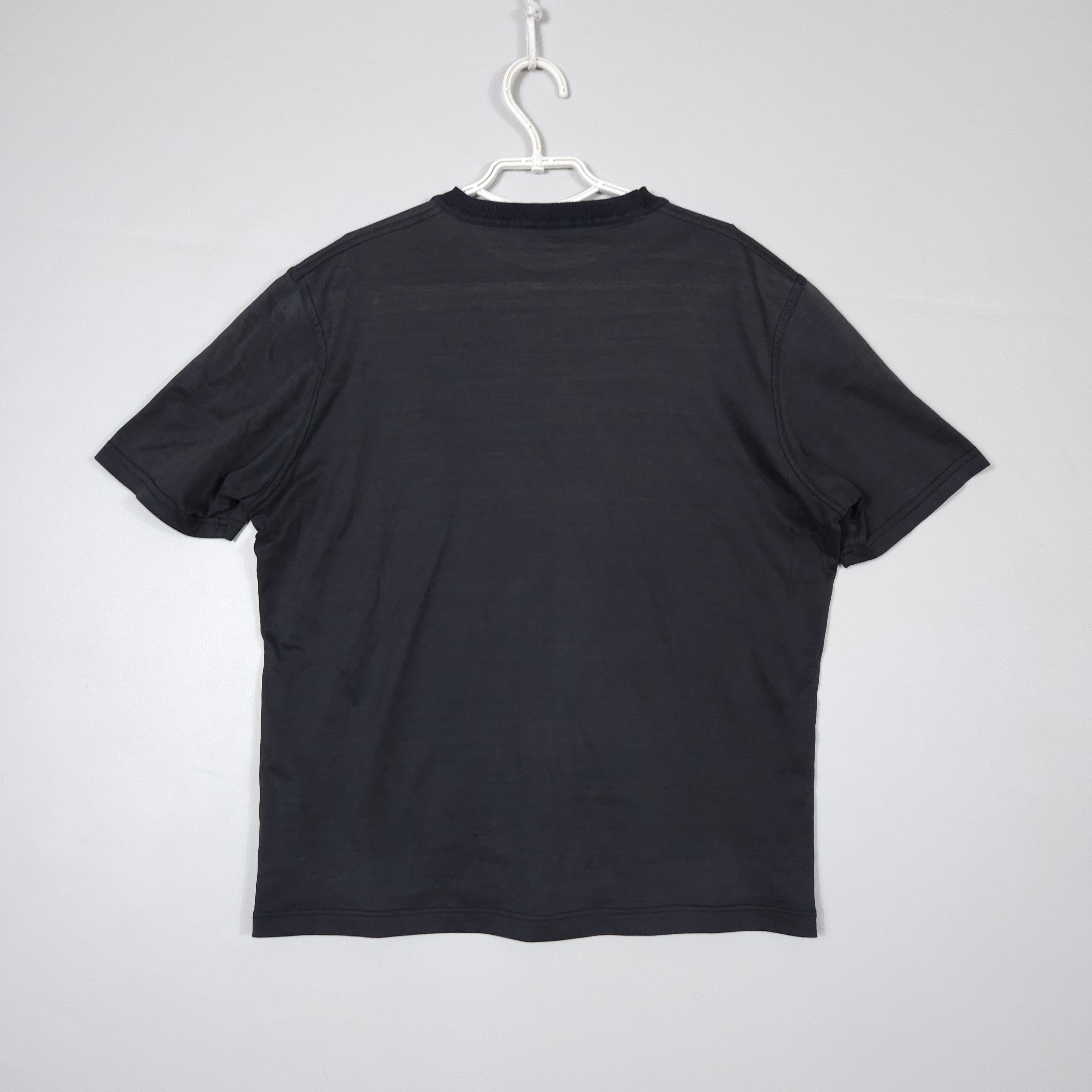 Vintage × Zilli Vintage Zilli T-shirt Monogram Crew Neck Short fit size 50/M Size US M / EU 48-50 / 2 - 3 Thumbnail