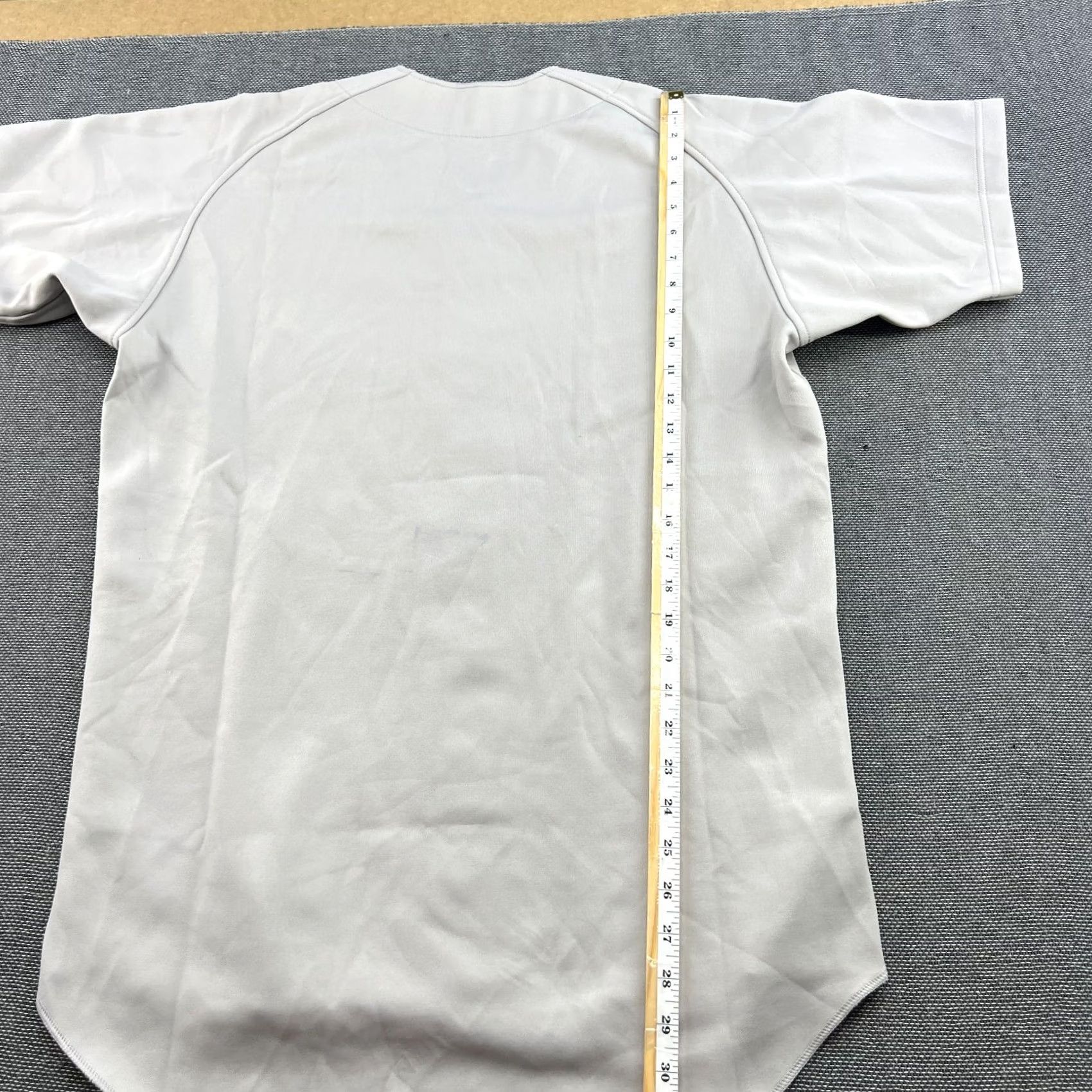 Vintage REWARD Baseball Jersey Mens Large Gray Japanese League Quick Dry Water Resistant Sports Shirt Mens L Gray Virtual Size US L / EU 52-54 / 3 - 6 Thumbnail