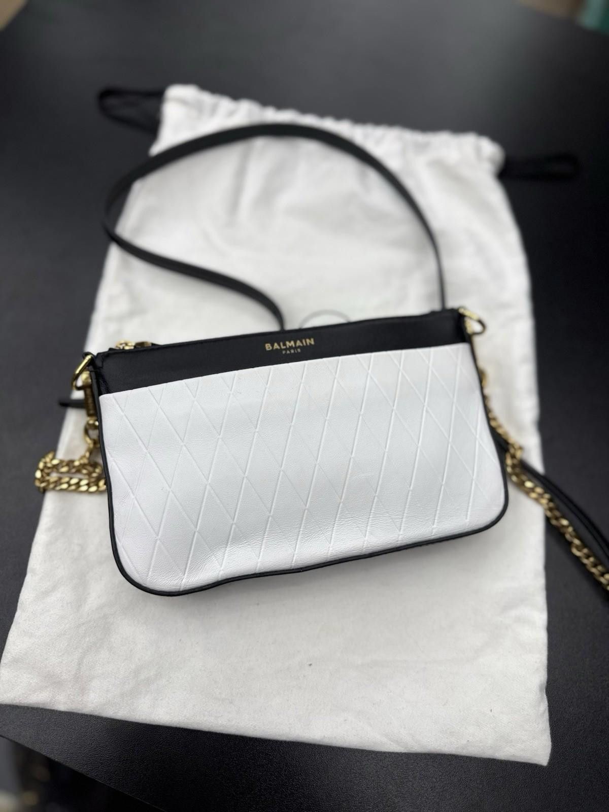 Balmain Authentic Balmain Leather White Crossbody Bag Chain Strap Size ONE SIZE - 1 Thumbnail