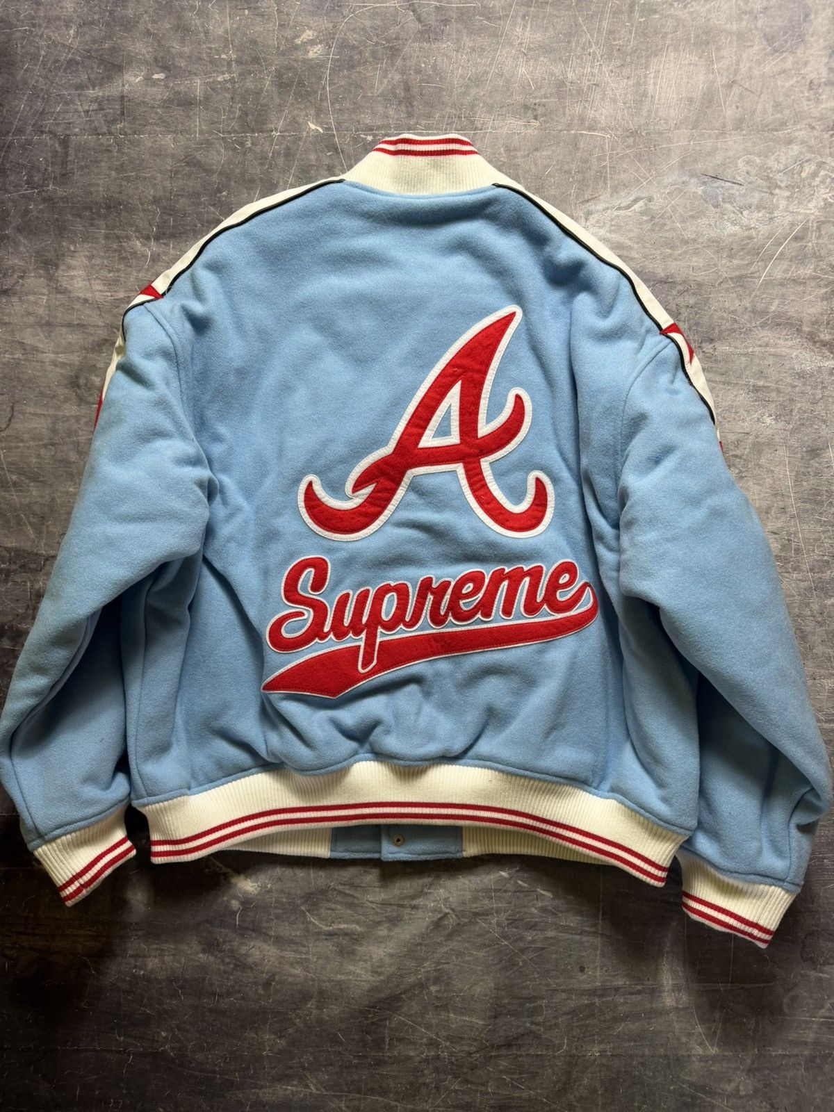 Mitchell & Ness × Supreme Supreme Atlanta Brave Mitchel & Ness Varsity Jacket Size US XXL / EU 58 / 5 - 2 Thumbnail