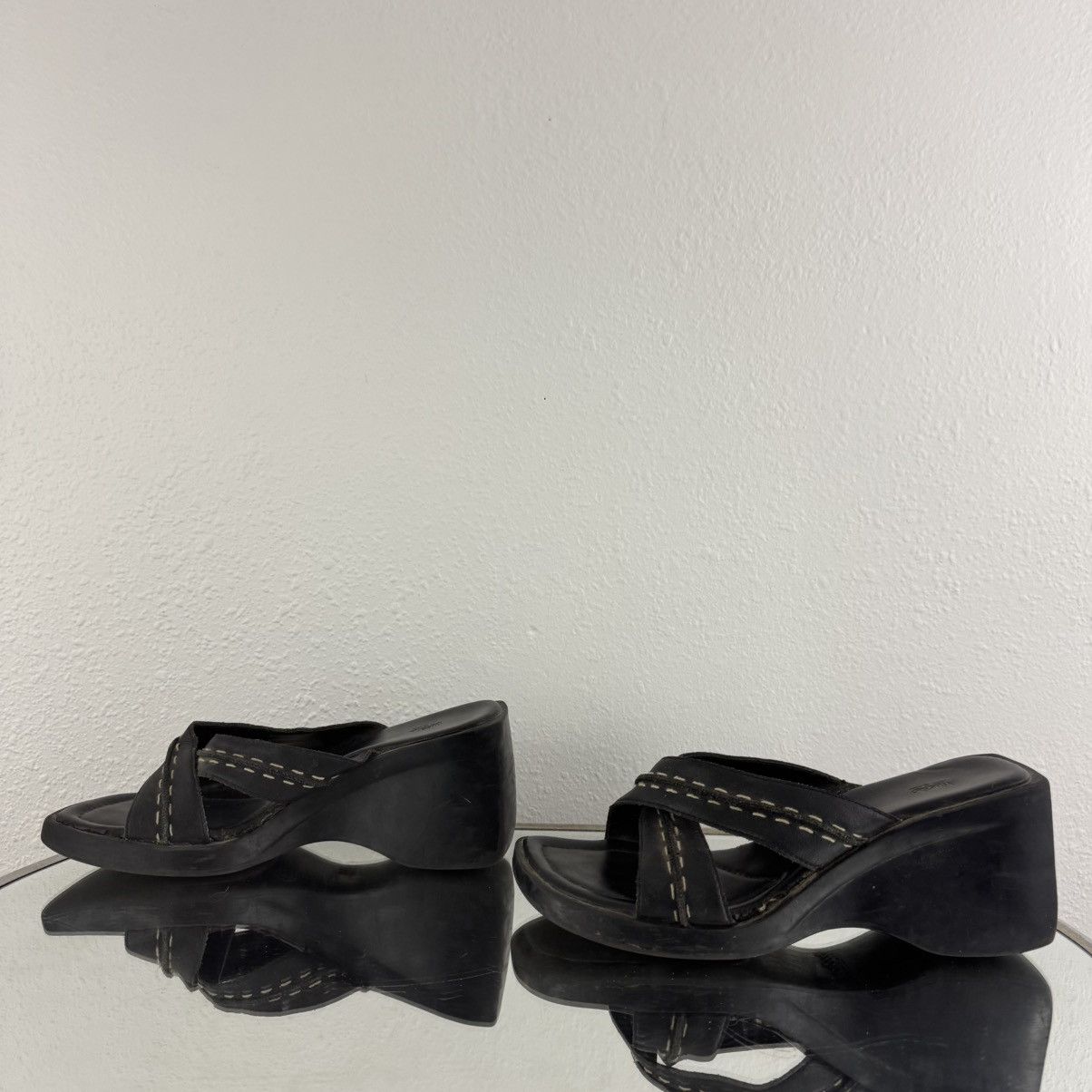 Vintage MOSSIMO Vintage Y2K Black Leather Chunky Platform Sandals Size US 8 / IT 38 - 9 Thumbnail