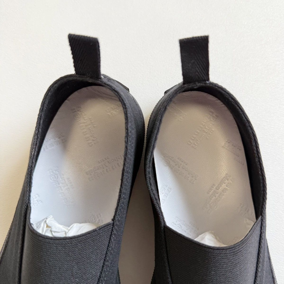 Maison Margiela S/S 20 Black ‘Resin Dipped’ Tabi Sneakers Size US 7 / IT 37 - 7 Thumbnail