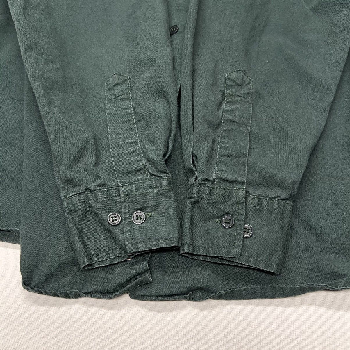 Vintage × Woolrich Woolen Mills Woolrich Button Up Shirt Green Pocket Solid Fern Classic Size M / US 6-8 / IT 42-44 - 14 Thumbnail