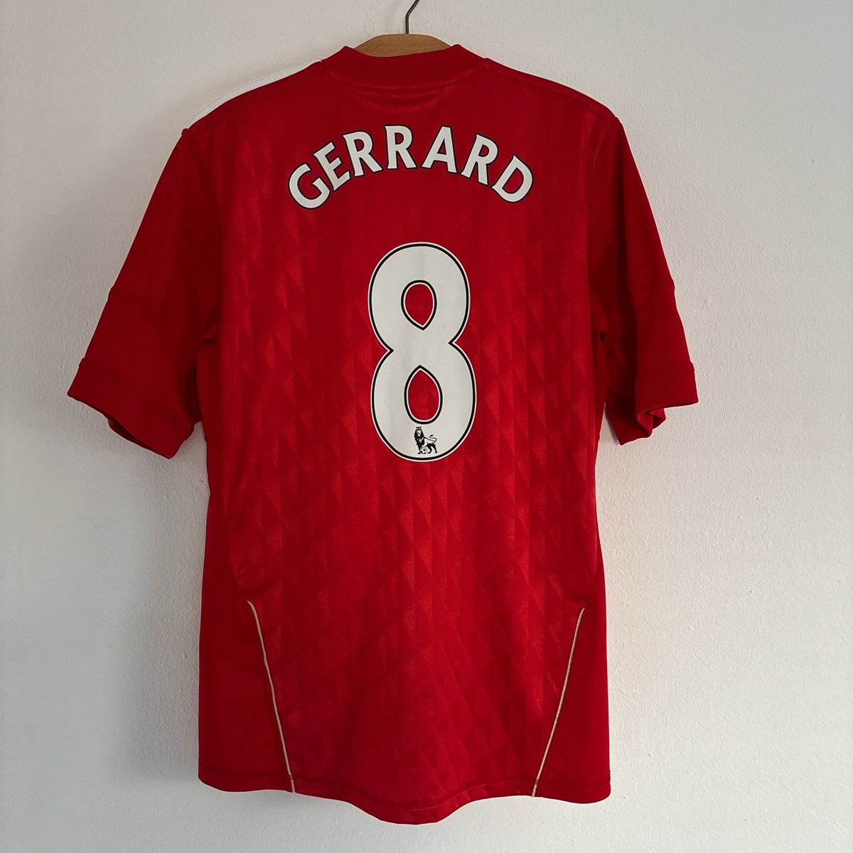 Adidas 2010 Liverpool Steven Gerrard Adidas Jersey Size US M / EU 48-50 / 2 - 2 Thumbnail