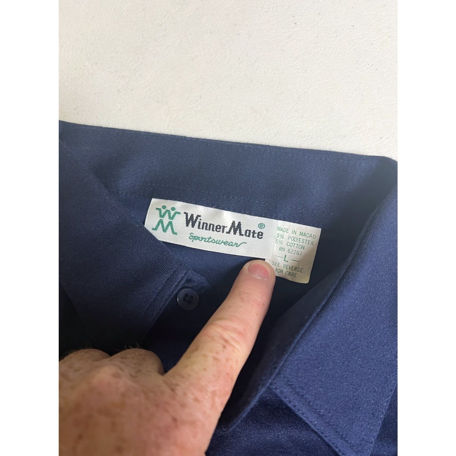 Palace VINTAGE Caesars Palace Atlantic City Polo Shirt Golf size L Blue Winner Mate Men Regular Short Sleeve Collared City 90s Theme Shirts (Polo) Size US L / EU 52-54 / 3 - 4 Thumbnail
