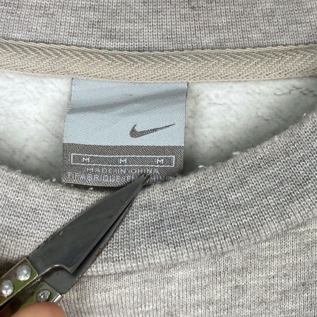 Nike × Vintage Vintage Nike Full Print Crewneck Sweatshirt Size M Size US M / EU 48-50 / 2 - 5 Thumbnail