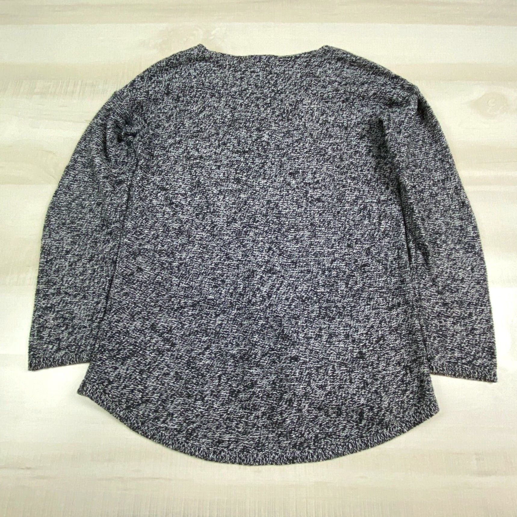 Old Navy Old Navy Womens Small Black Pullover V Neck Sweater Hi Low Hem Soft Knit Regular Fit Casual Size S / US 4 / IT 40 - 7 Thumbnail