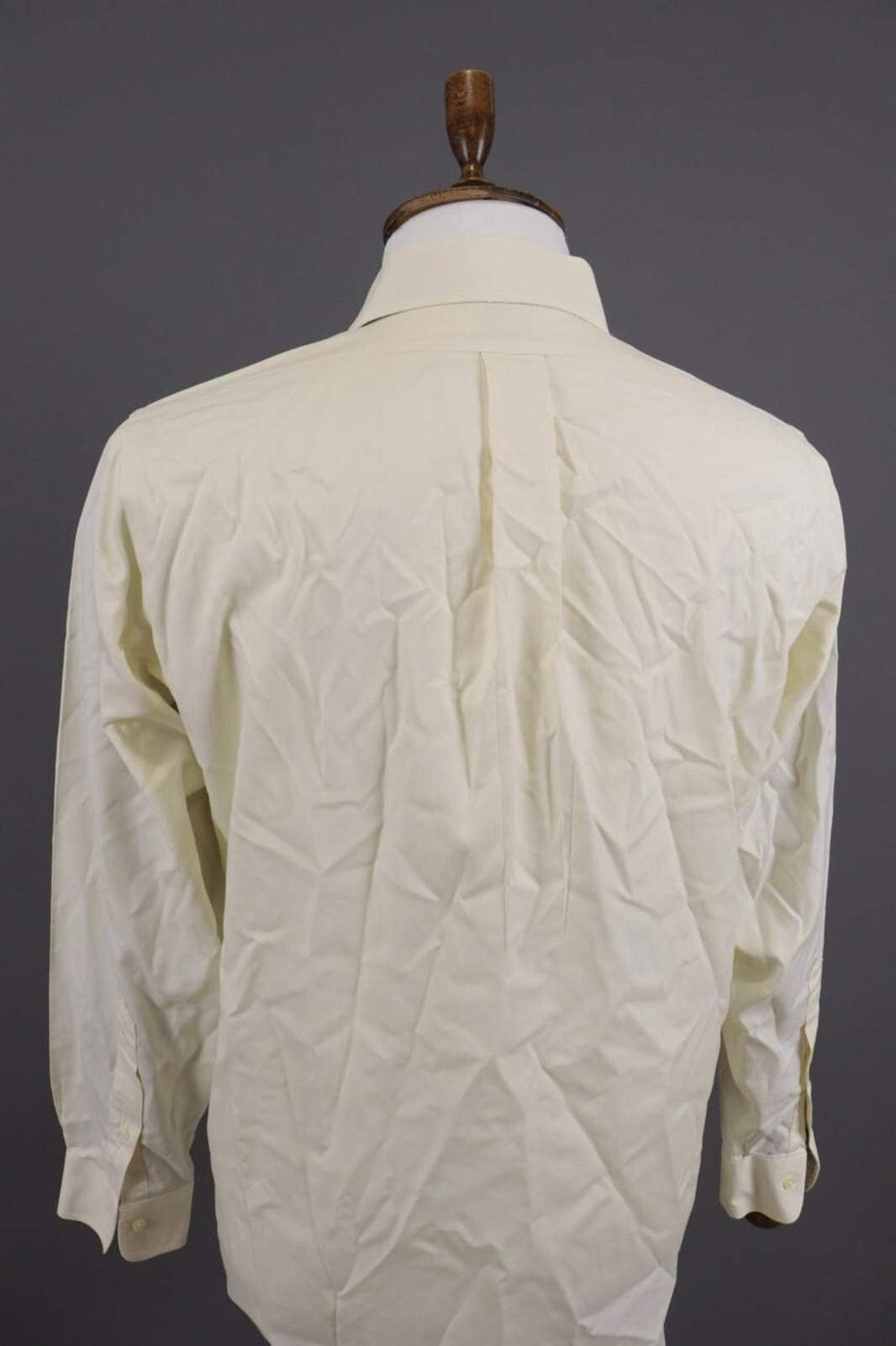 Brooks Brothers Brooks Brothers Yellow Button Down Dress Shirt Size 14 / 32 Size US M / EU 48-50 / 2 - 12 Thumbnail