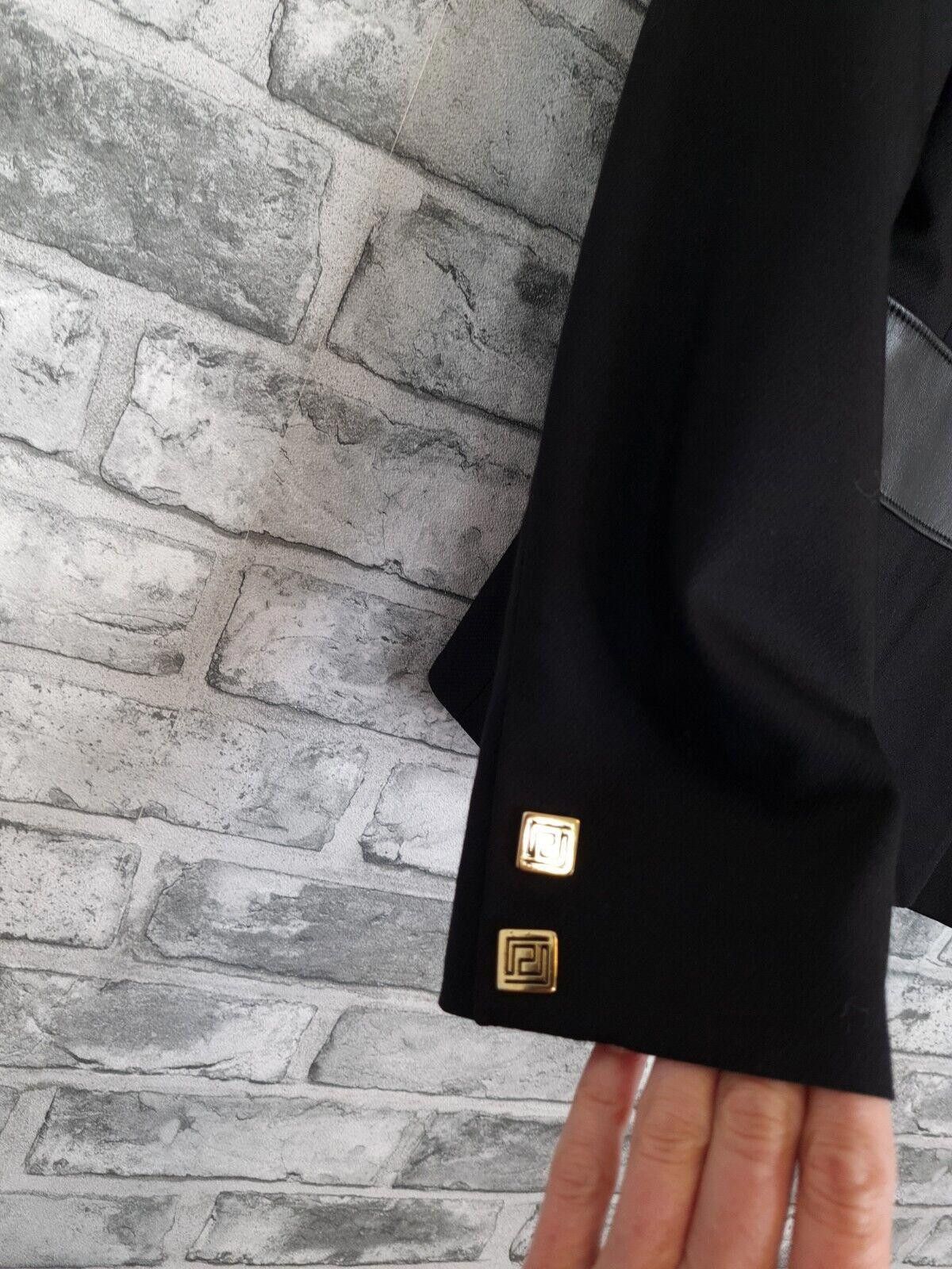 Versace Versace Jacket Size 8 10 Black Wool Mix Vintage Size S / US 4 / IT 40 - 4 Thumbnail