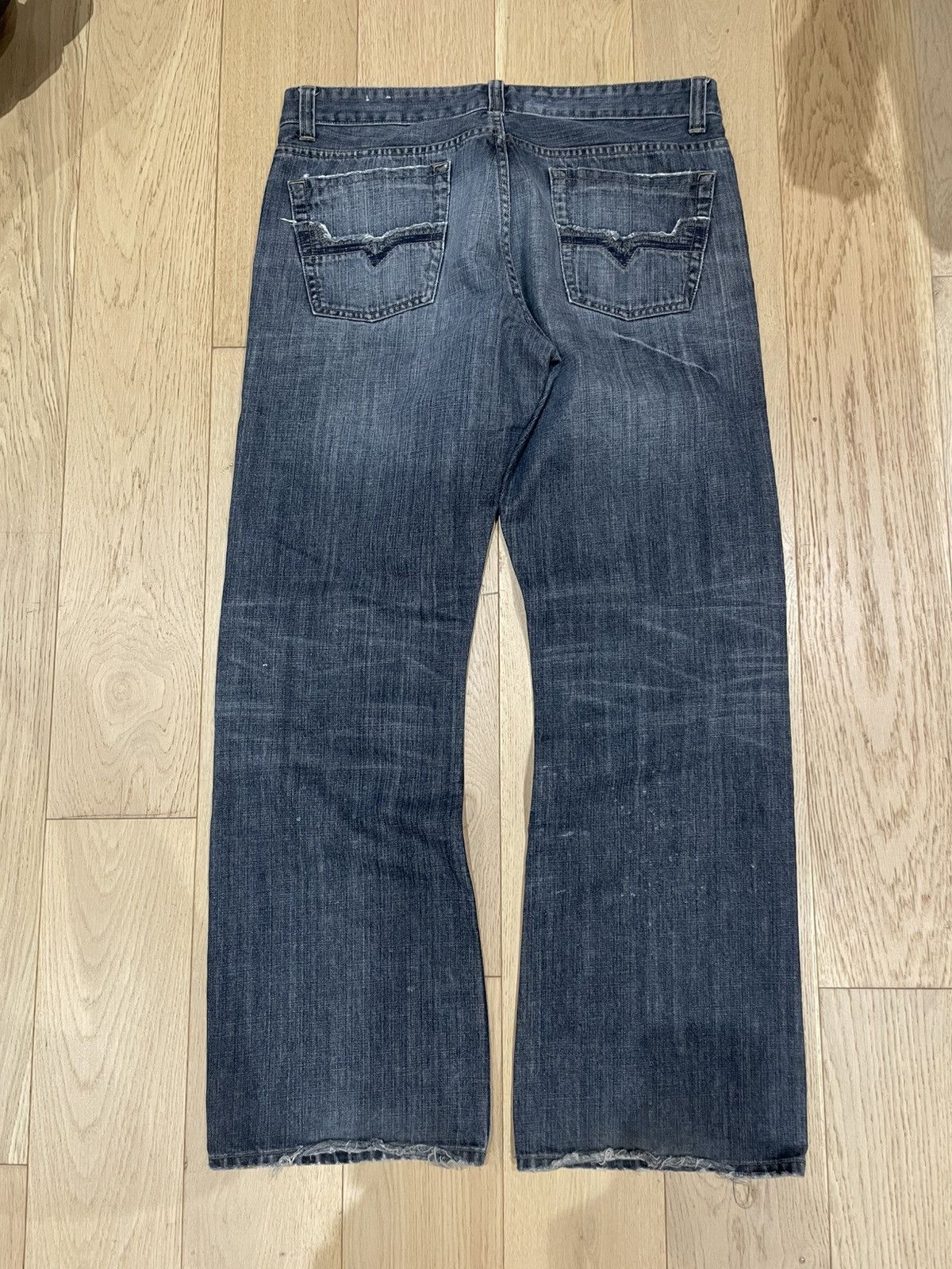 Guess Bootcut Low Rise Y2K Style Guess Jeans Size US 34 / EU 50 - 4 Thumbnail