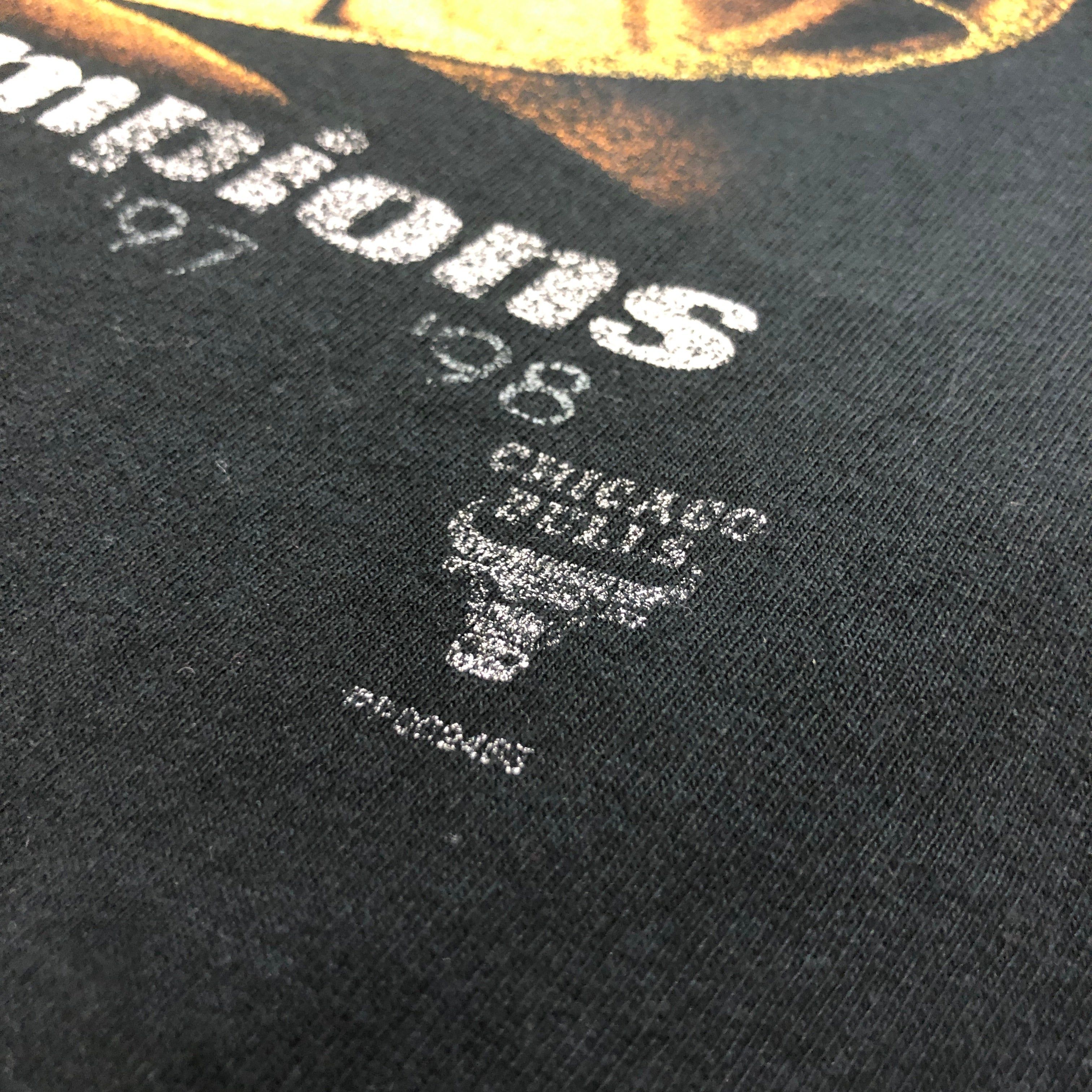 Pro Player 1998 Chicago Bulls NBA Six Time Champions Pro Player Vintage Graphic T-Shirt Size M Size US M / EU 48-50 / 2 - 5 Thumbnail