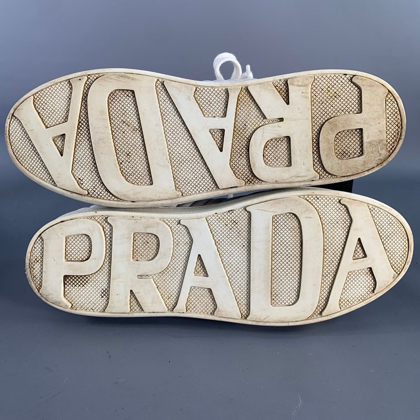 PRADA Size 8 White Leather Quilted Low Top Sneakers