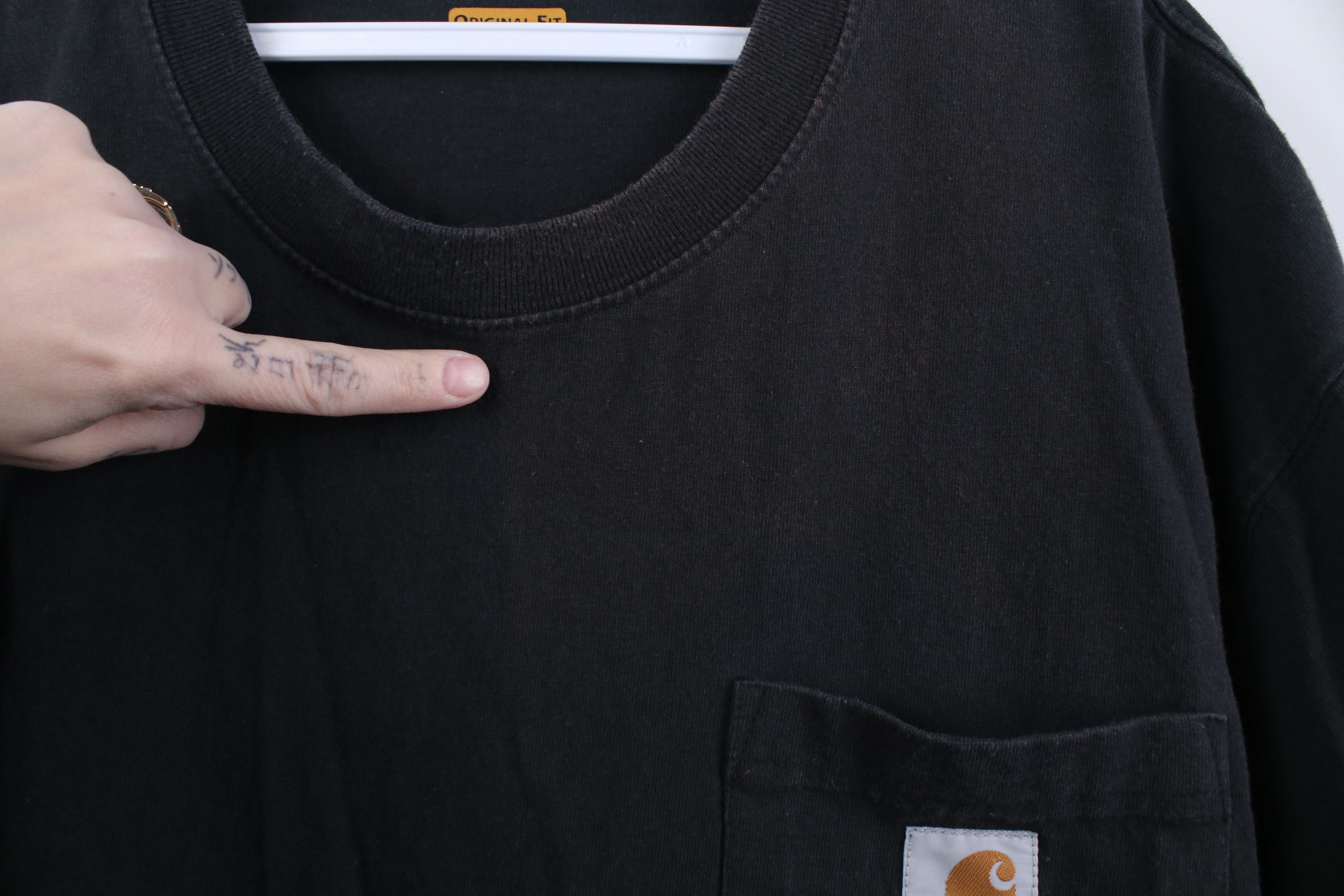 Carhartt Vintage Y2K Carhartt Heavyweight Pocket T-Shirt Black Cotton Size US XL / EU 56 / 4 - 8 Thumbnail