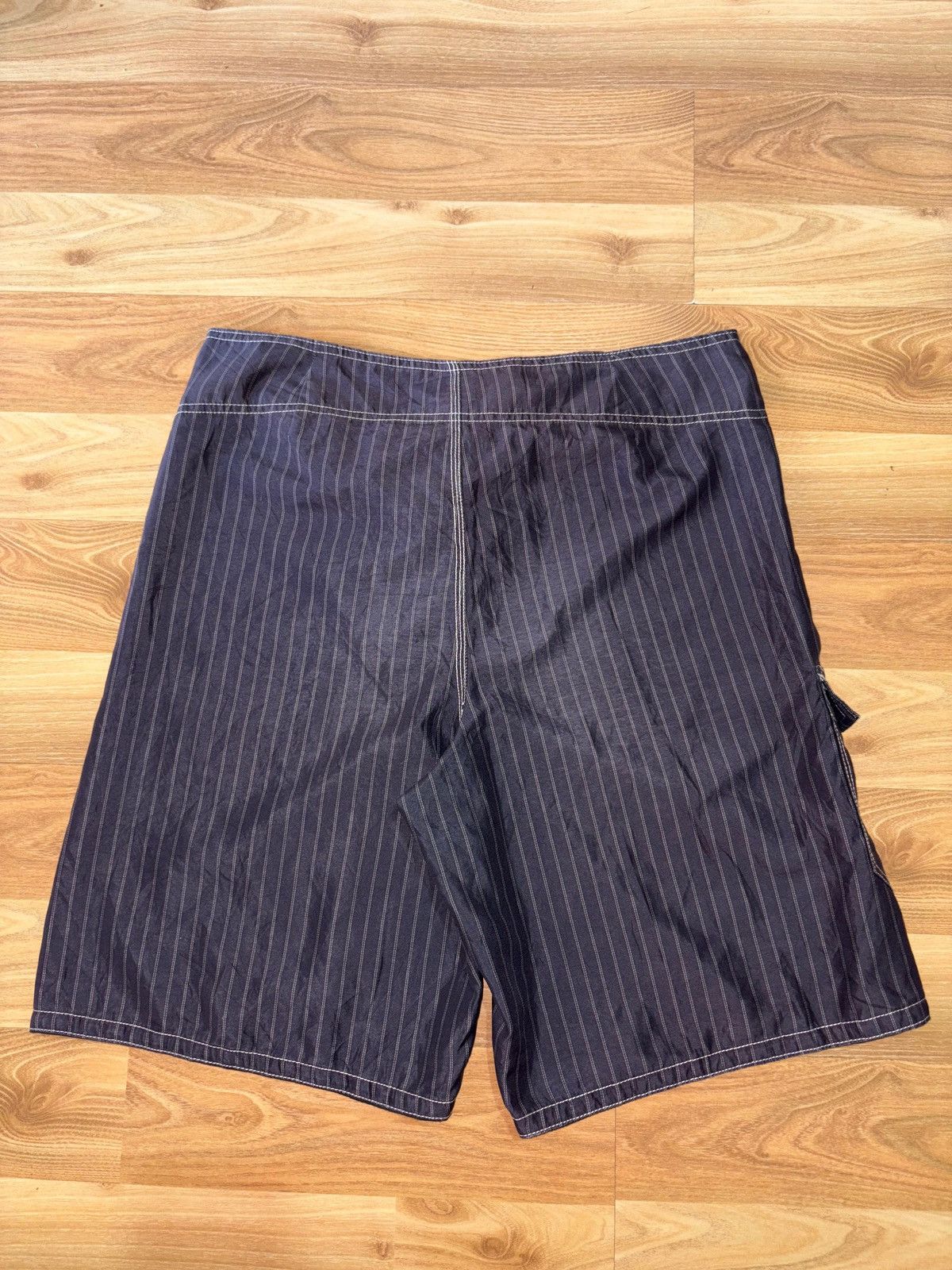 Other VTG Mossimo Pinstripe Board Shorts Size 36 | 18" Flat Waist Size US 36 / EU 52 - 2 Thumbnail
