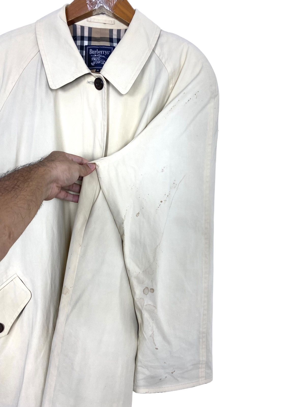 Burberry Rare‼️ Vtg Burberry’s Novacheck Trench Coat Made in Japan Size L / US 10 / IT 46 - 10 Thumbnail
