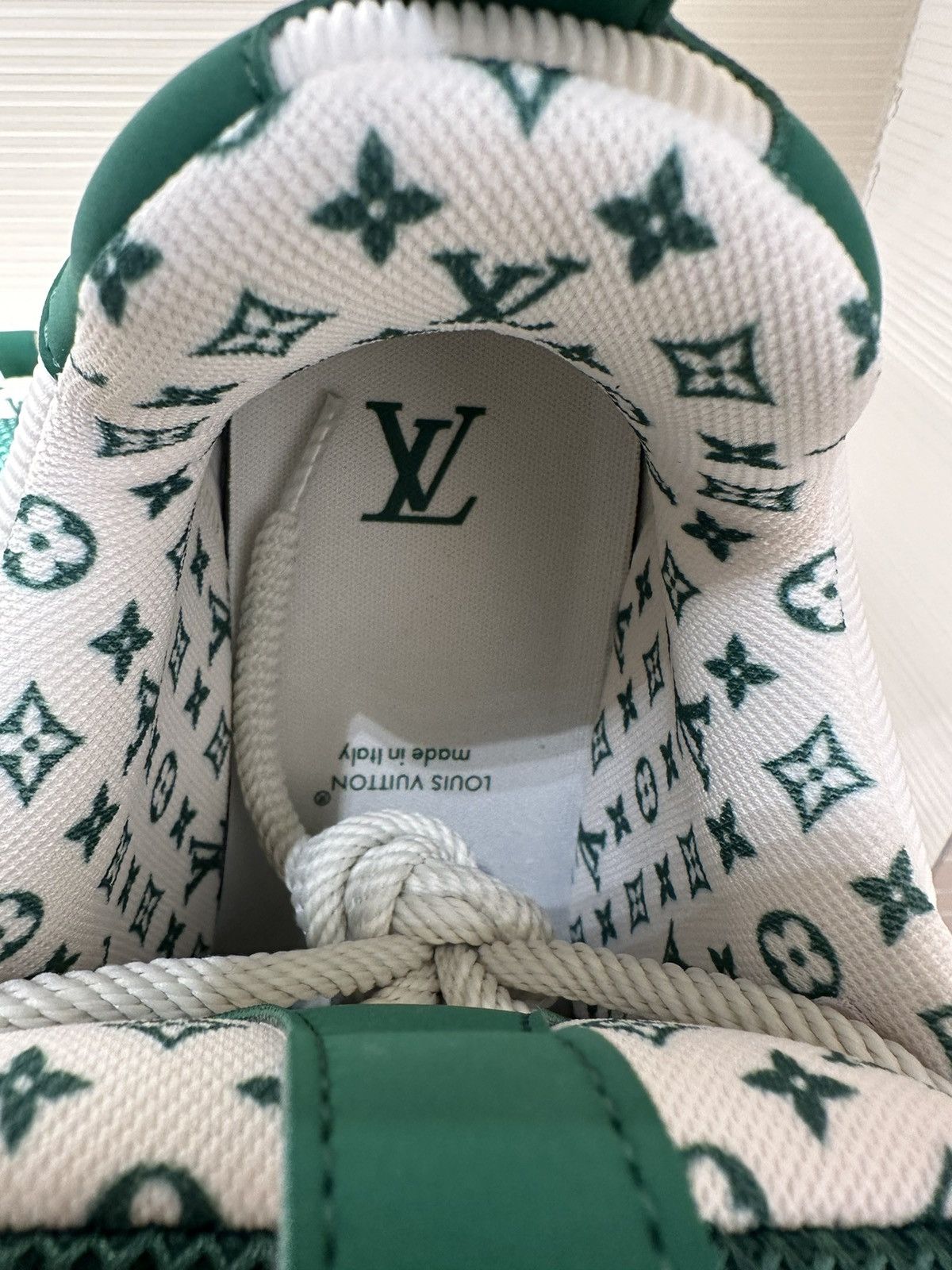 Louis Vuitton Louis Vuitton FW 2022 Skate Sneakers Size US 10 / EU 43 - 12 Thumbnail