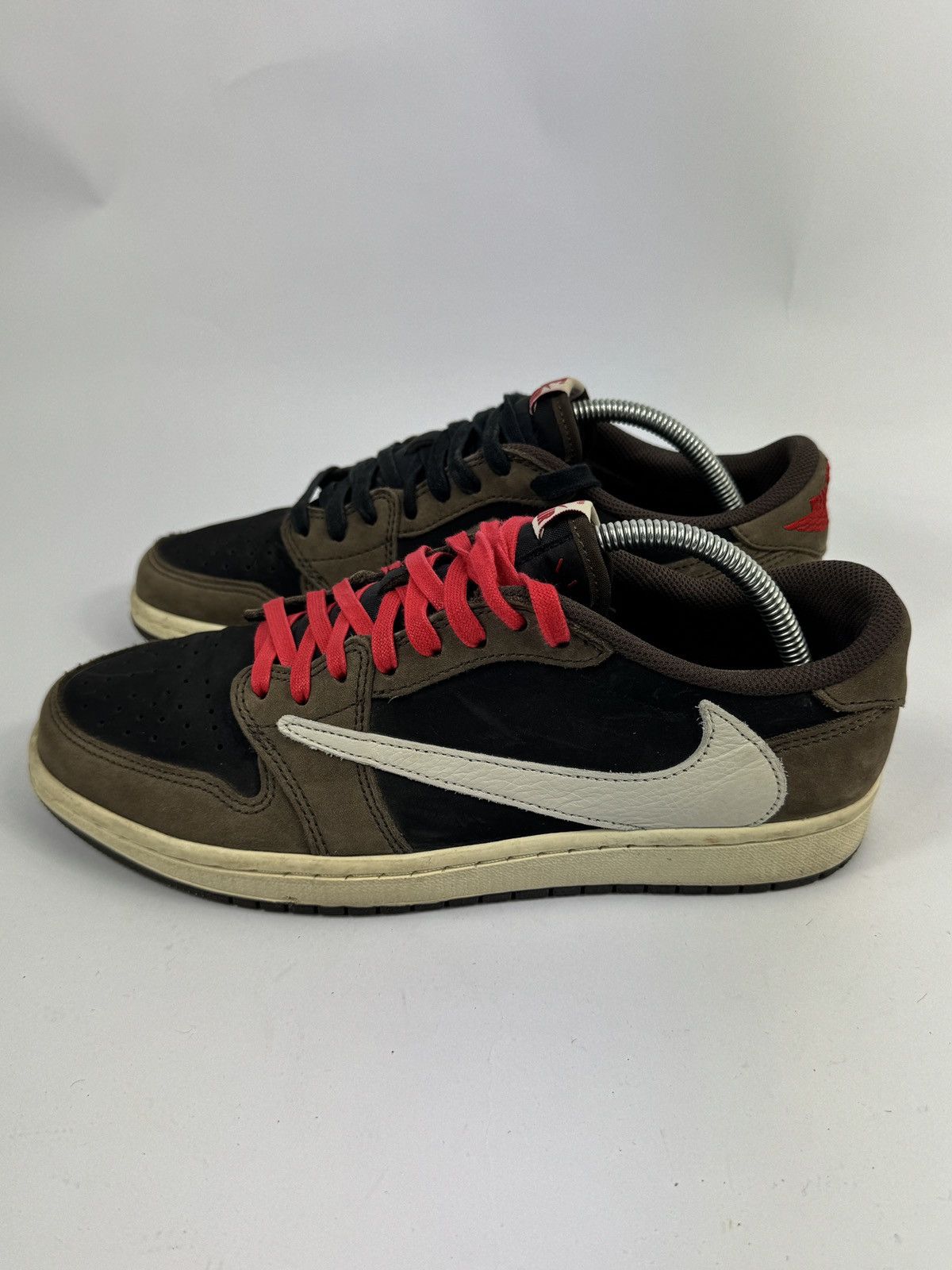 Jordan Brand JORDAN 1 RETRO CACTUS JACK BROWN SNEAKERS Size US 9.5 / EU 42-43 - 5 Thumbnail
