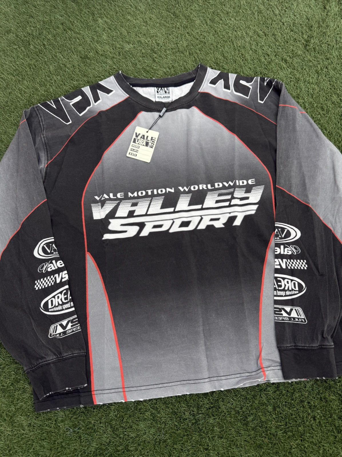 Valley Dreams Racing Long Sleeve Tee Size (XL) NEW