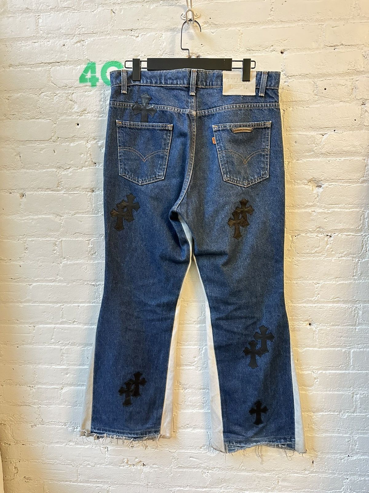 Chrome Hearts × Gallery Dept. × Levi's CHROME HEARTS FLARED GALLERY PATCH DENIM Size US 33 - 3 Thumbnail