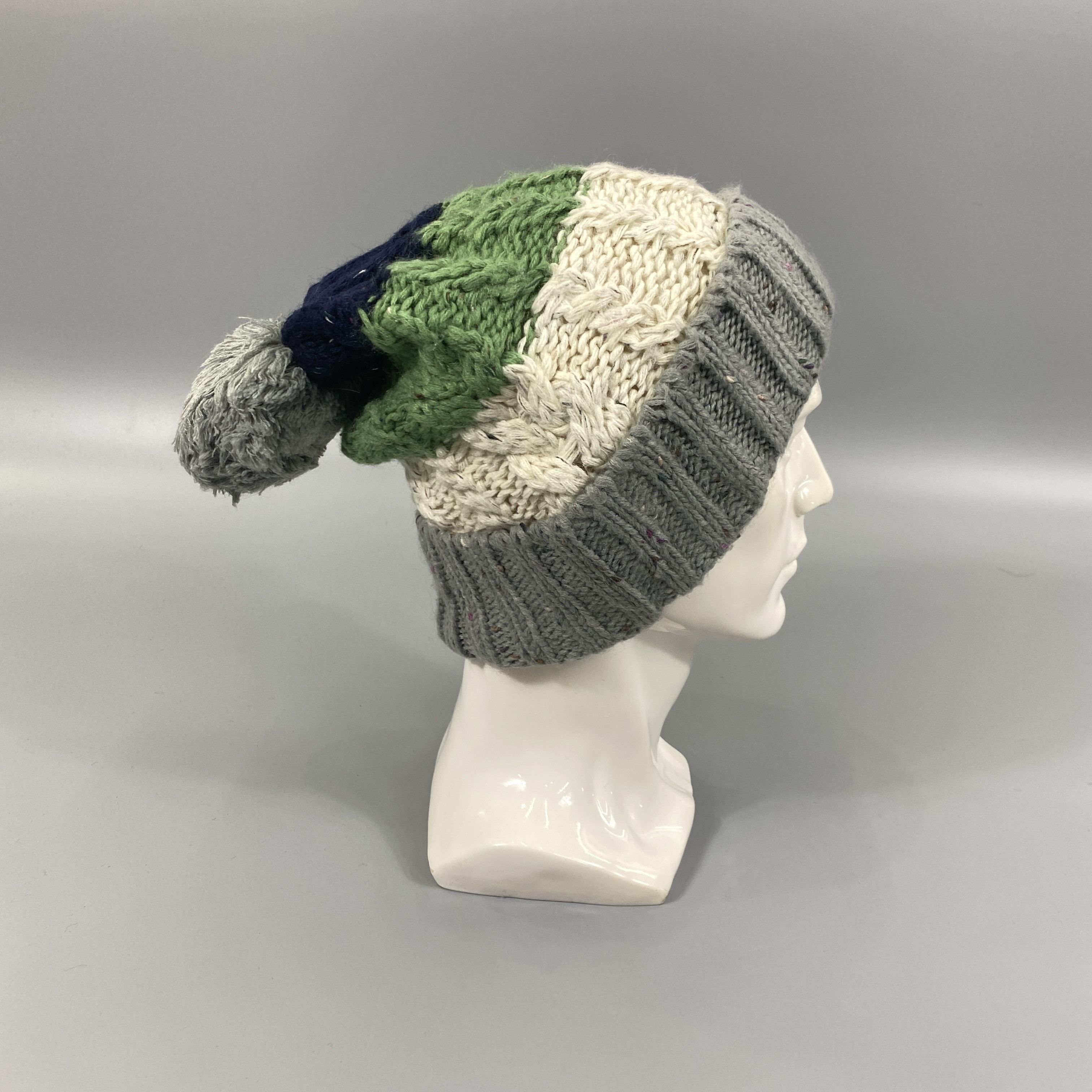 Japanese Brand Three Tone Knit beanie With Pompom -BN772 Size ONE SIZE - 4 Thumbnail