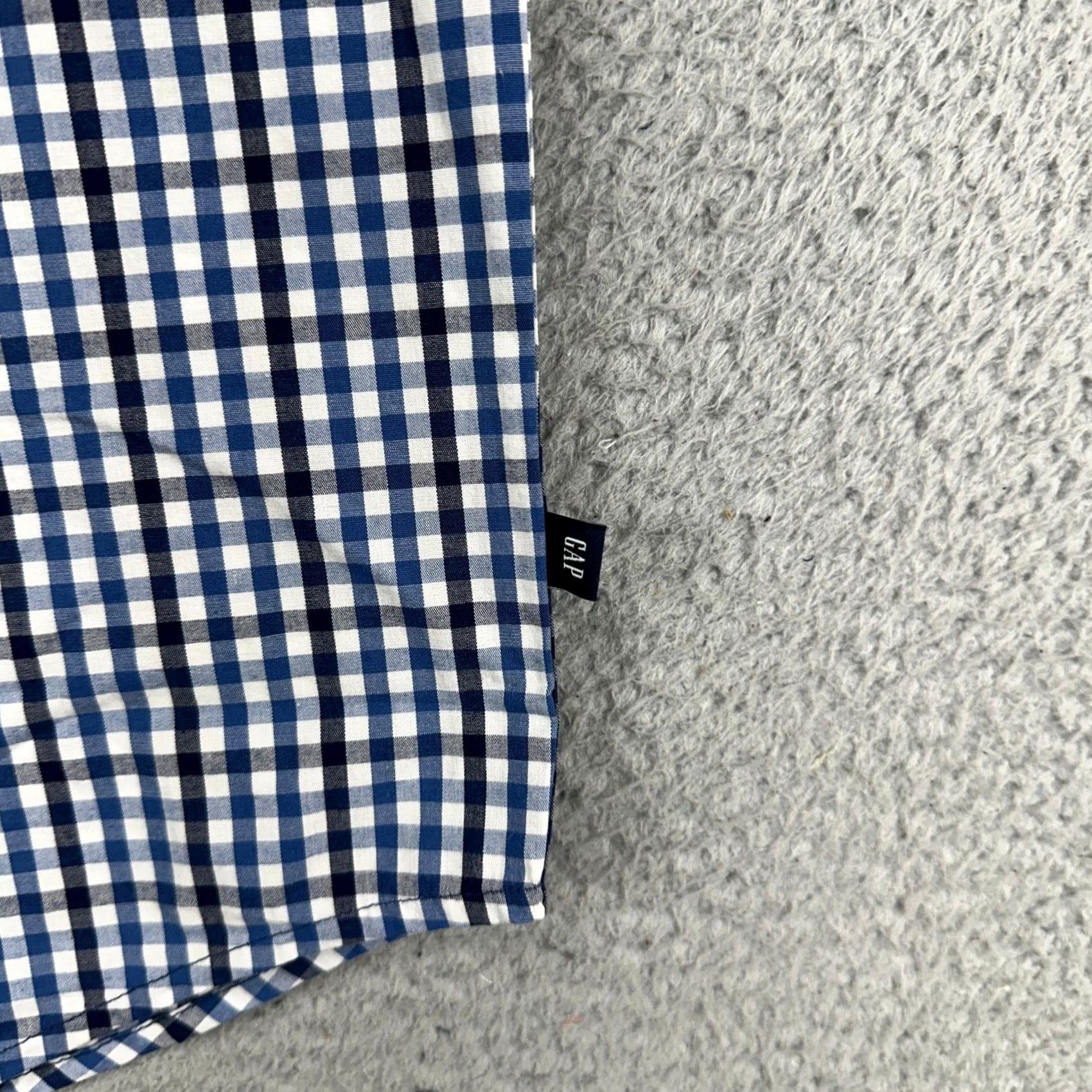 Gap Gap Button Up Shirt Men Large Blue White Plaid Short Sleeve Pocket Stretch NEW Size US L / EU 52-54 / 3 - 7 Thumbnail