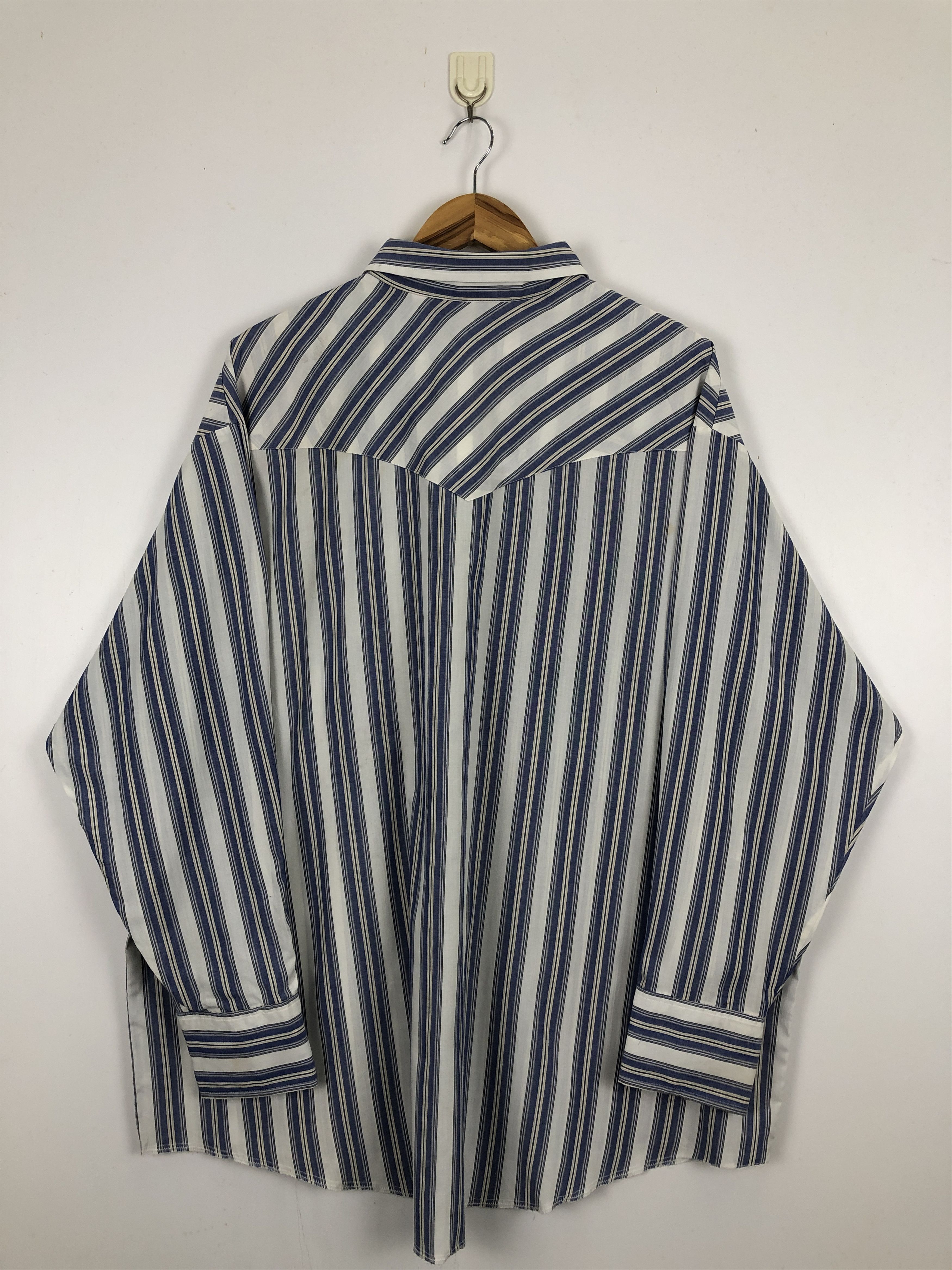 Japanese Brand × Vintage Vintage Japanese Brand Striped Button Up Denim Shirt TA0462 Size US XXL / EU 58 / 5 - 3 Thumbnail