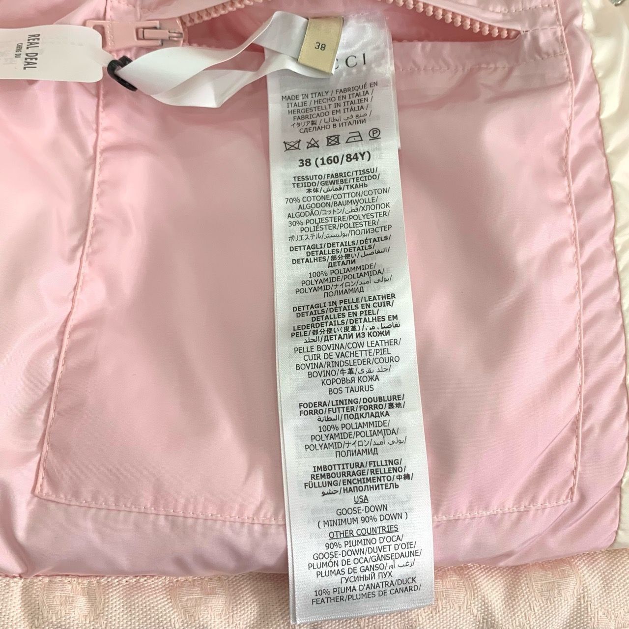 Gucci Gucci GG Monogram Pink & White Puffer Vest With Snap Buttons Size XS / US 0-2 / IT 36-38 - 9 Thumbnail