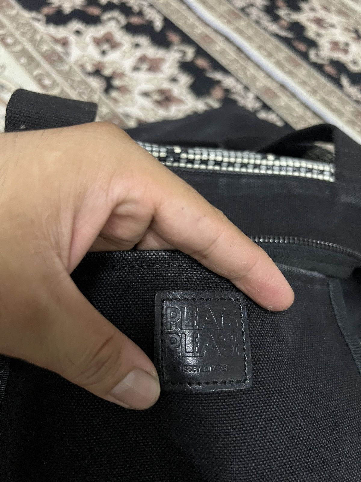 Pleats Please Issey Miyake × Yohji Yamamoto Pleats Please Issey Miyake Shoulder bag Size ONE SIZE - 8 Thumbnail