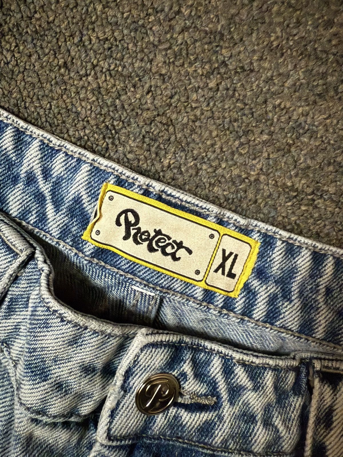 Palace × Vintage Protect ldn | Acid Wash Bonkers Denim - XL Size US 36 / EU 52 - 4 Thumbnail
