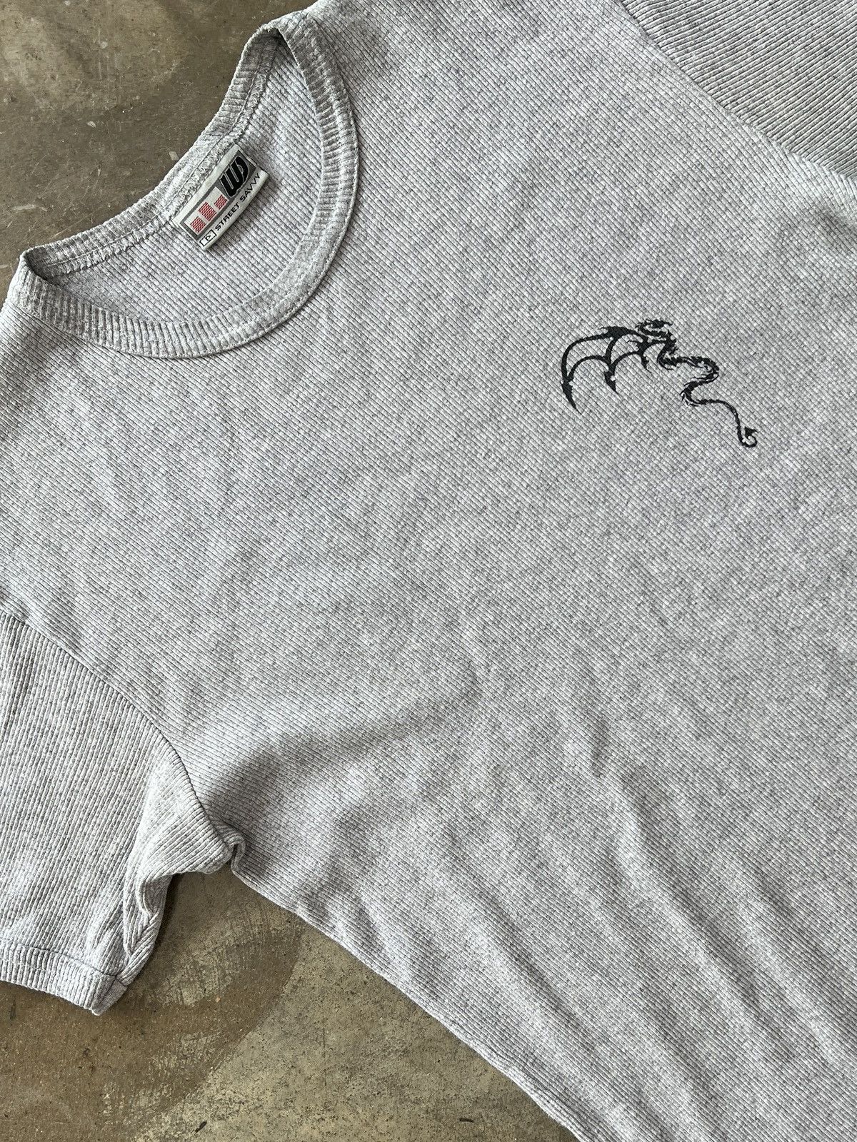 Vintage Vintage Y2K Street Savvy Double Dragon Ribbed Tee Large Size US L / EU 52-54 / 3 - 5 Thumbnail
