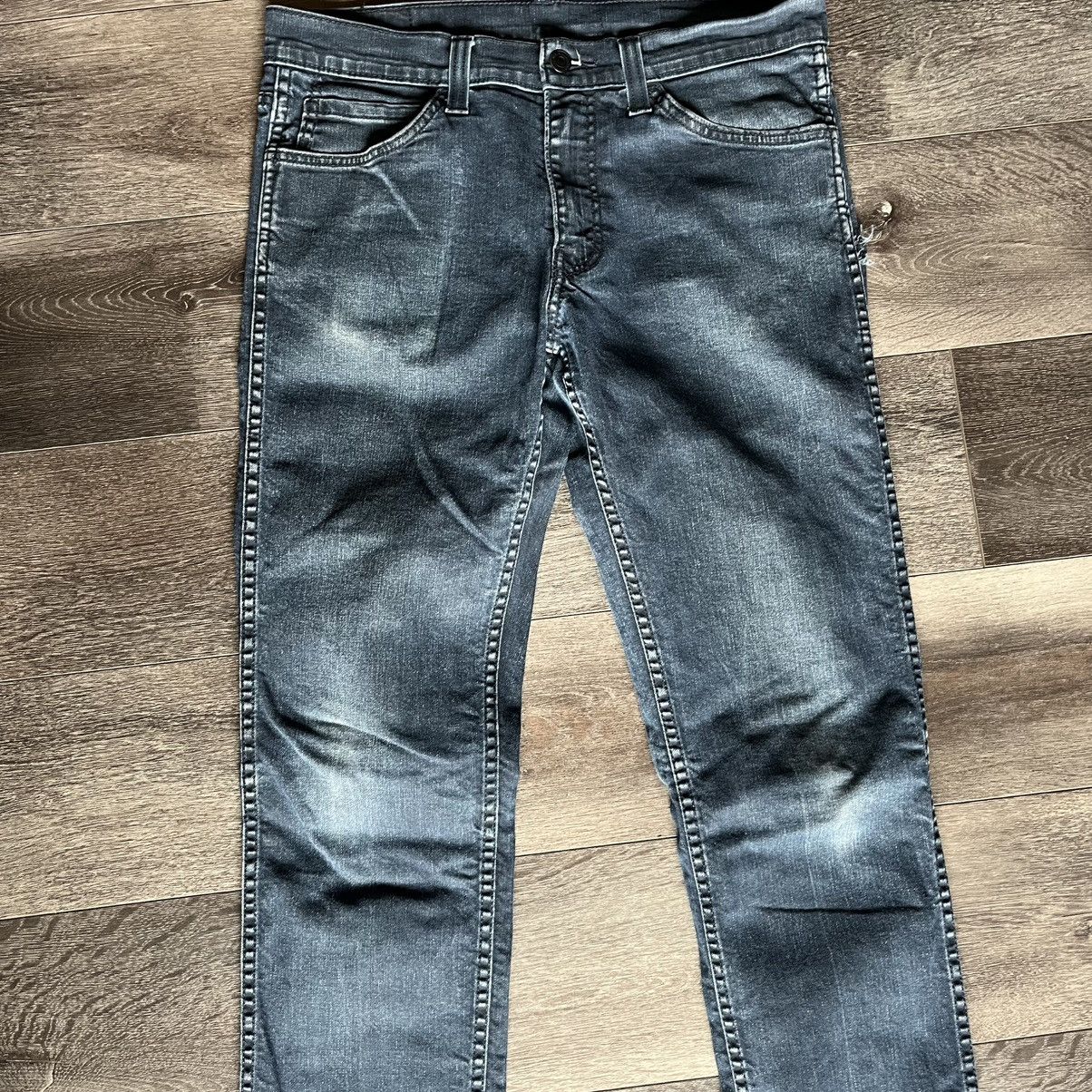Levi's Vintage 2000s Levis 511 Slim Fit Navy Wash Denim Jeans 32x33 Size US 32 / EU 48 - 7 Thumbnail