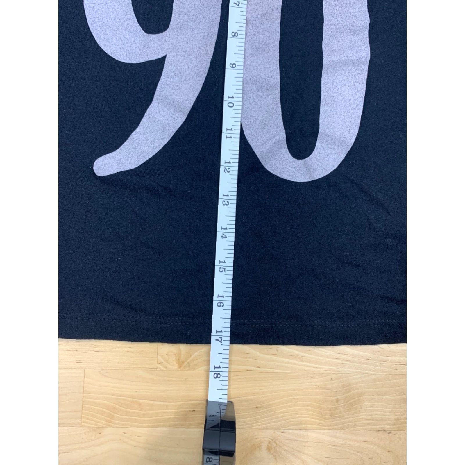 Forever 21 XXI Womens Made In The 90's Black Short Sleeve T-shirt M FOREVER 21 T-Shirt 90s Womens Black Short Sleeve V-Neck Wellness? Size M / US 6-8 / IT 42-44 - 5 Thumbnail