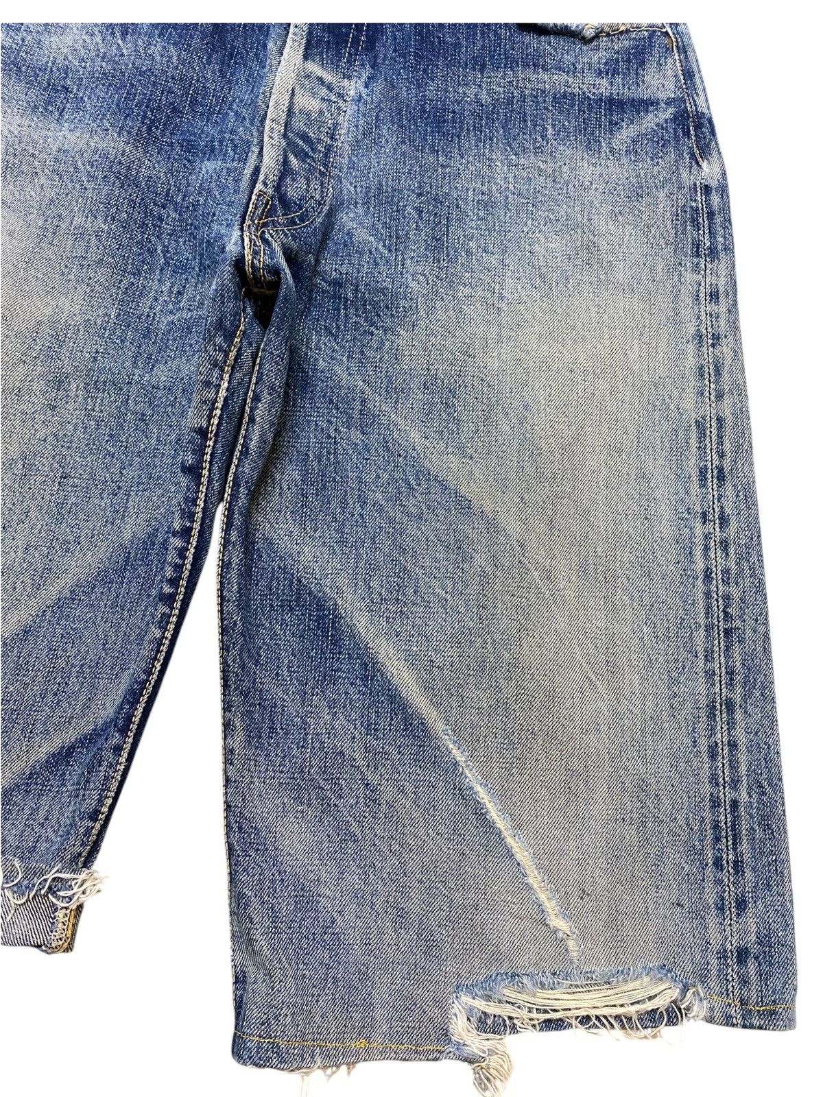 The Silver Stone Vintage Silver Stone Selvedge MudWash Distressed Short Jeans Size US 31 - 8 Thumbnail