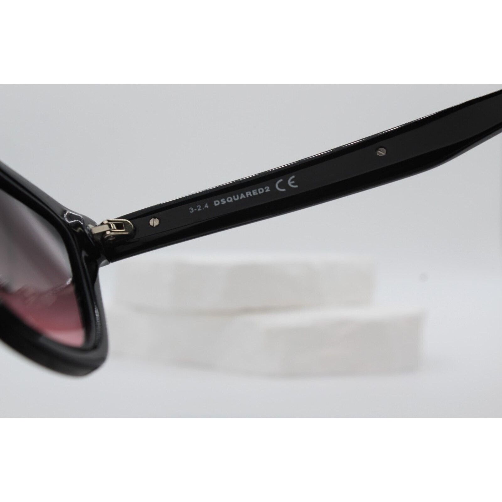 Dsquared2 DSquared2 DQ0169 01C Sunglasses - Black/Crimson Rose Mirror Size ONE SIZE - 6 Thumbnail