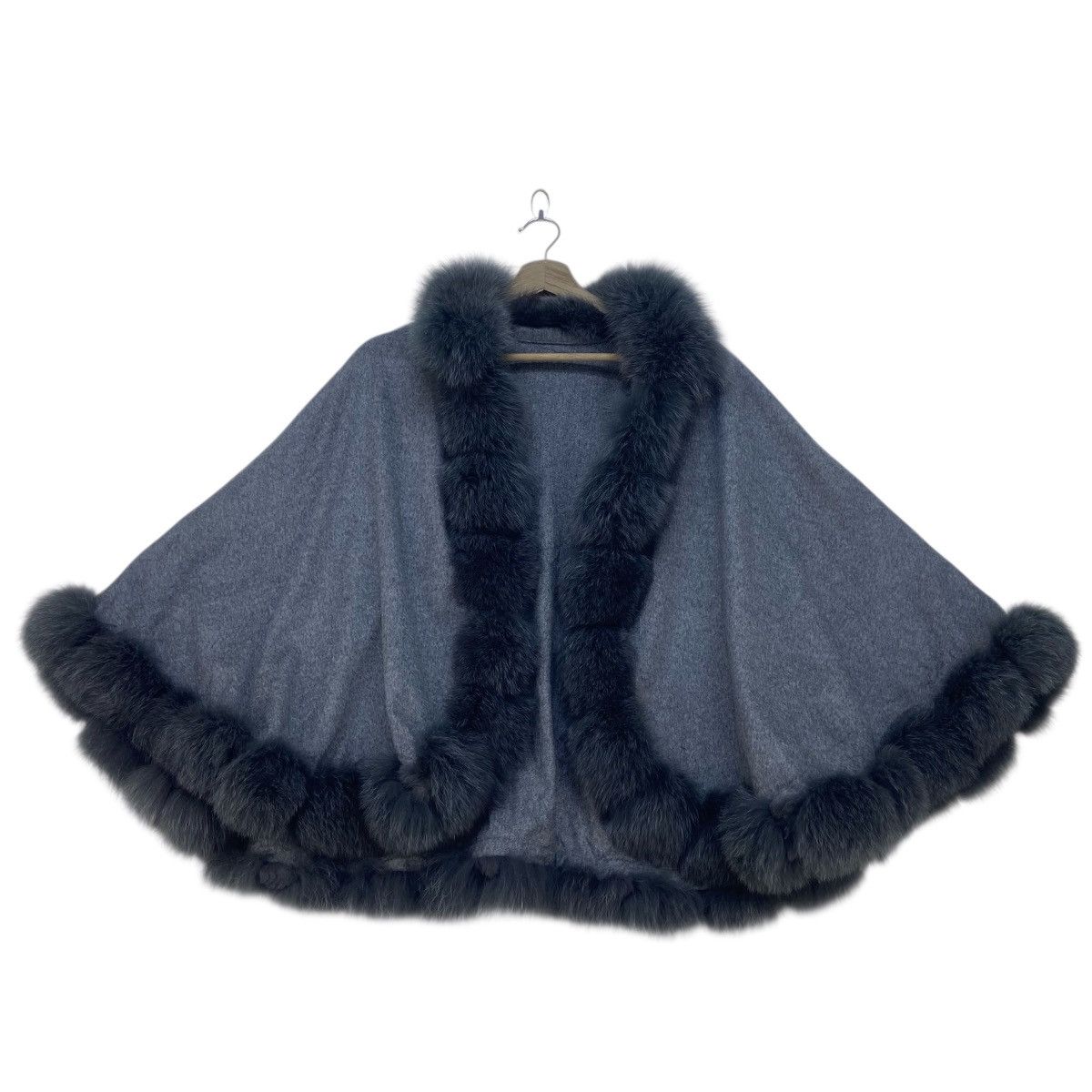 Sagafurs Saga Furs Blue Fox & Rabbit Ponchos Size M / US 6-8 / IT 42-44 - 1 Thumbnail