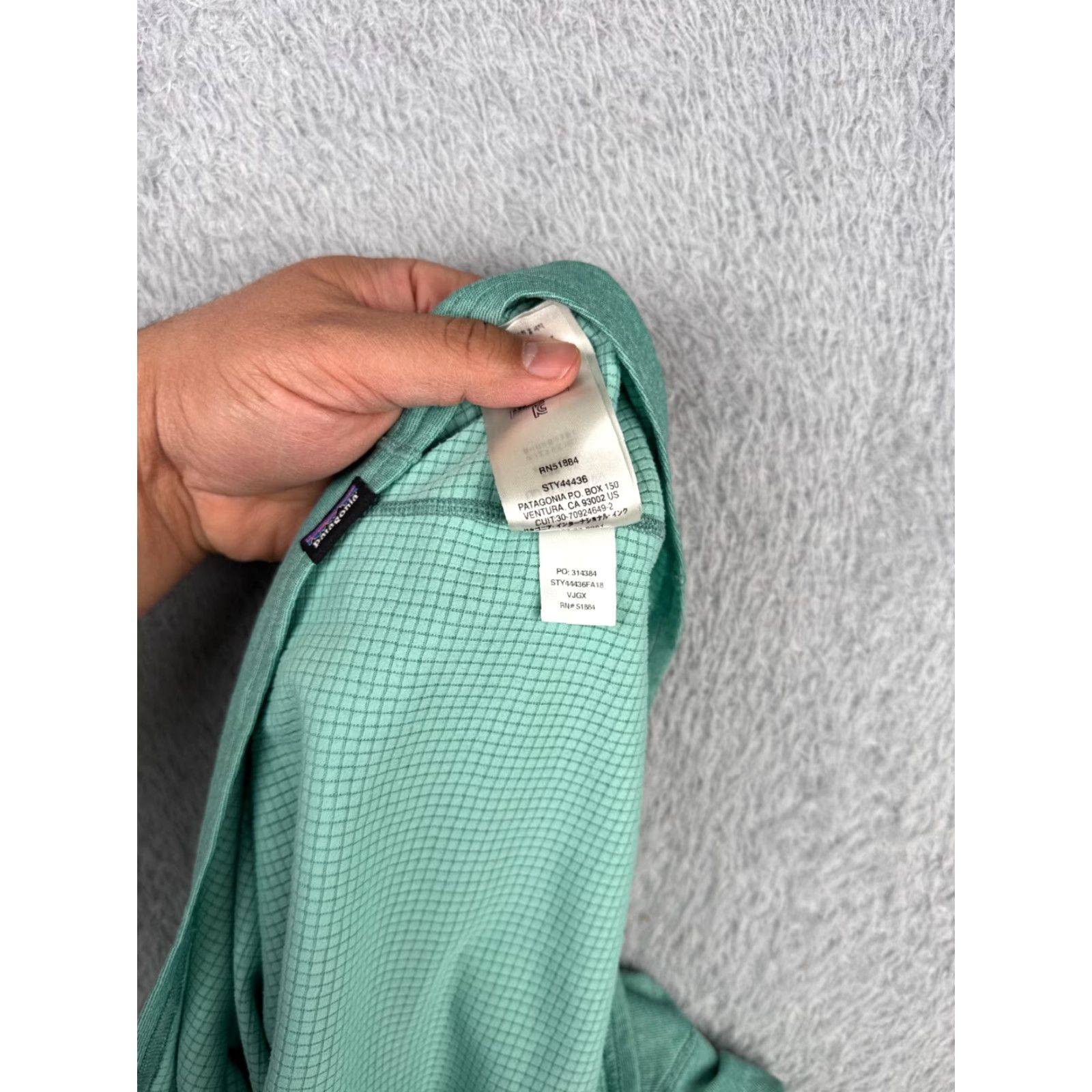 Patagonia Patagonia Shirt Womens Medium Teal Capilene Midweight Crew Baselayer Long Sleeve Shirt Size M / US 6-8 / IT 42-44 - 6 Thumbnail
