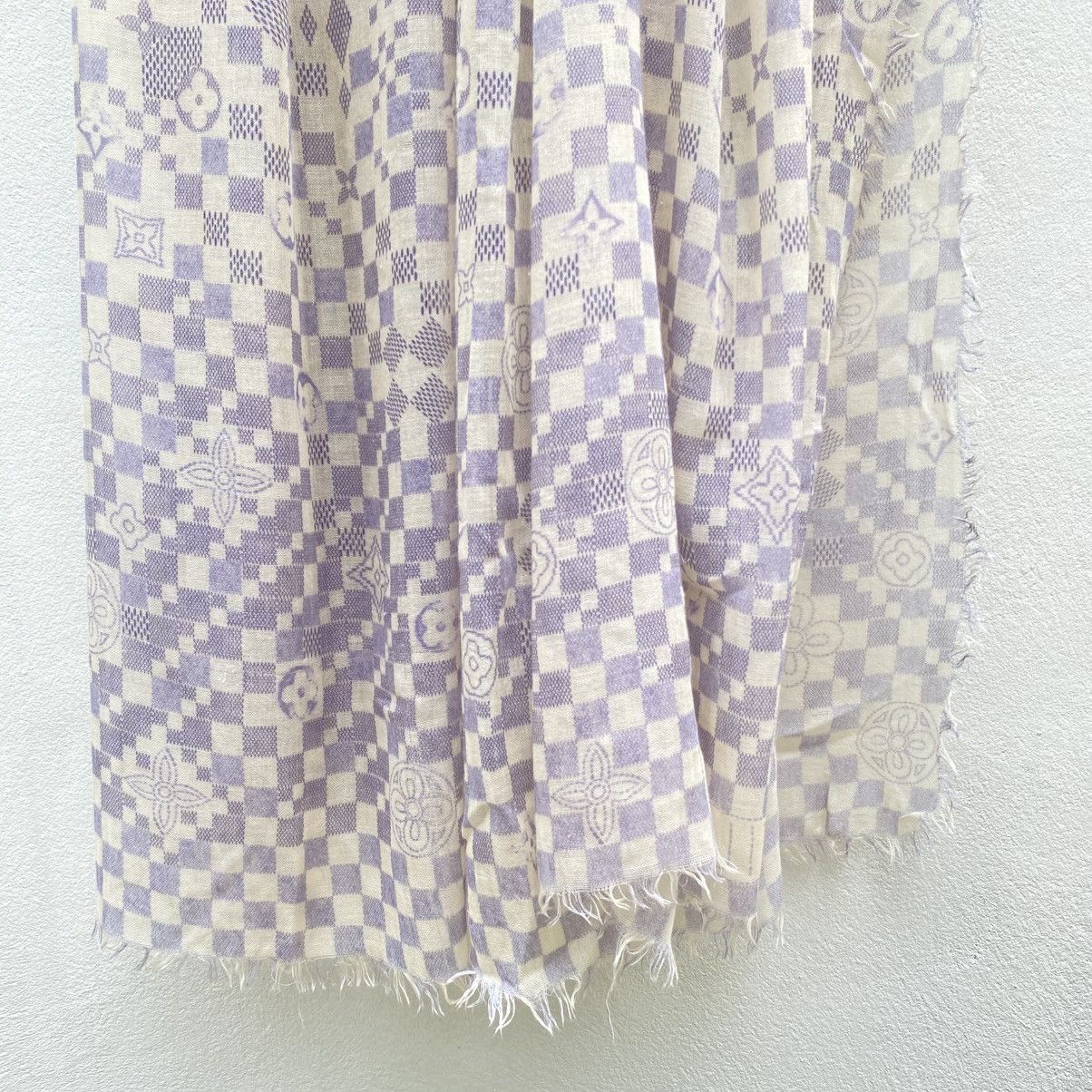 Louis Vuitton LOUIS VUITTON Lavender Checkered Blossom Scarf Size ONE SIZE - 10 Thumbnail