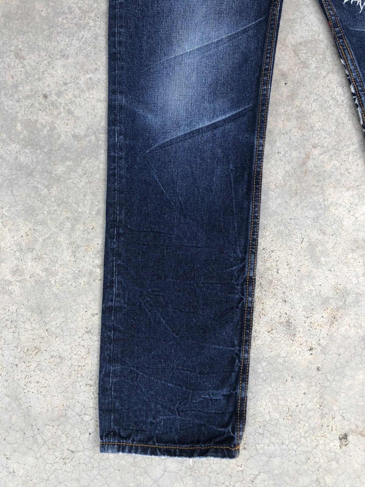 Karakuri Tamashii Karakuri Tamashii Embroidered Jeans Distressed Size US 31 - 6 Thumbnail