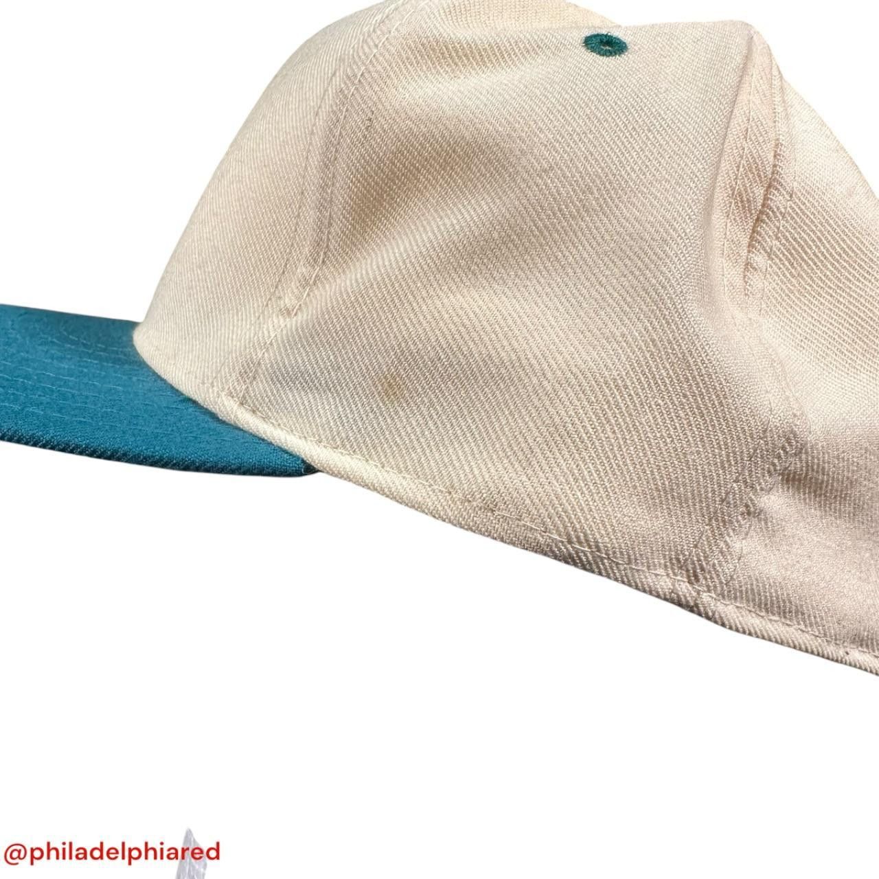 NFL Vintage 1980s Nfl Miami Dolphins fitted hat size 7 3/8 Size ONE SIZE - 6 Thumbnail